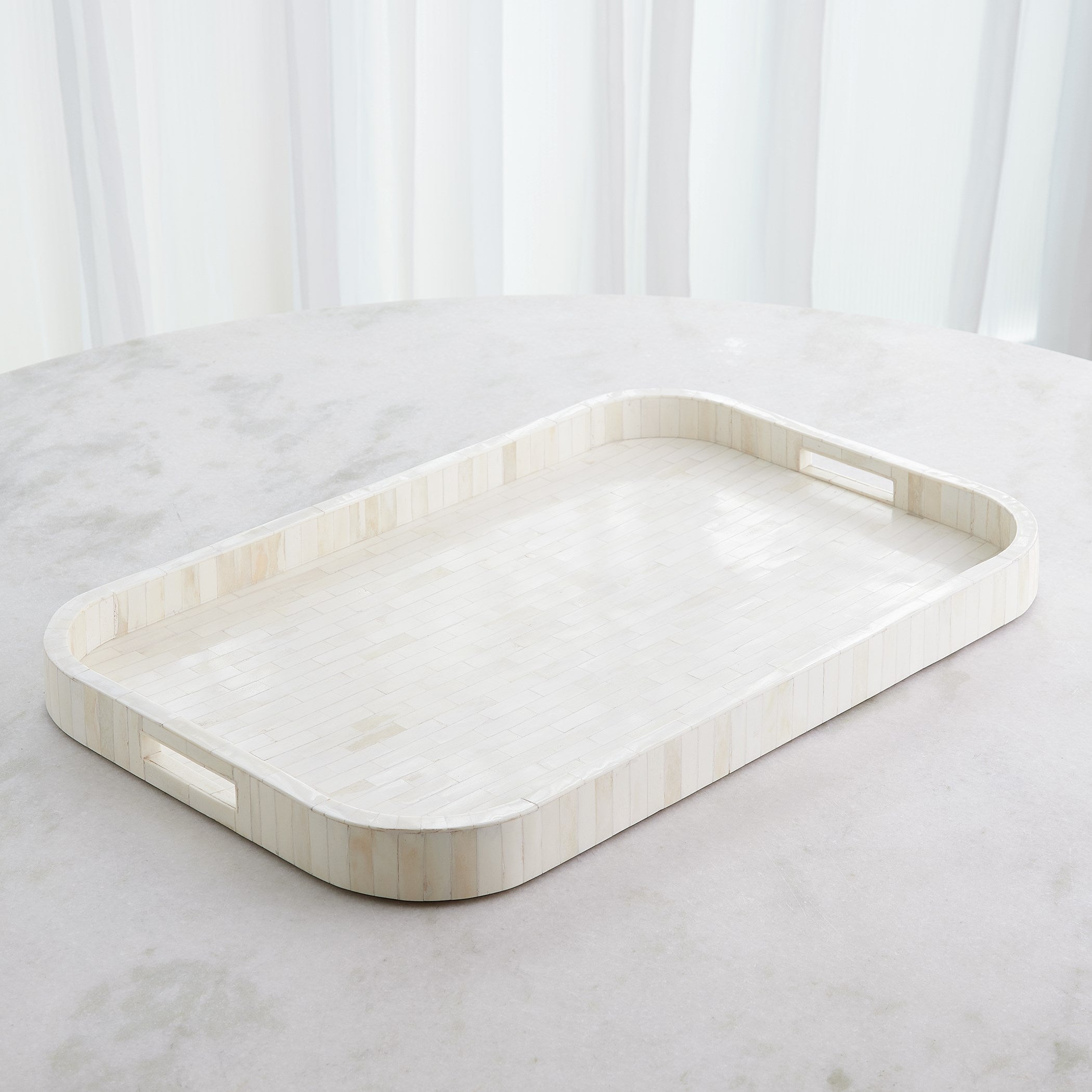 Global Views Super Ellipse Tray