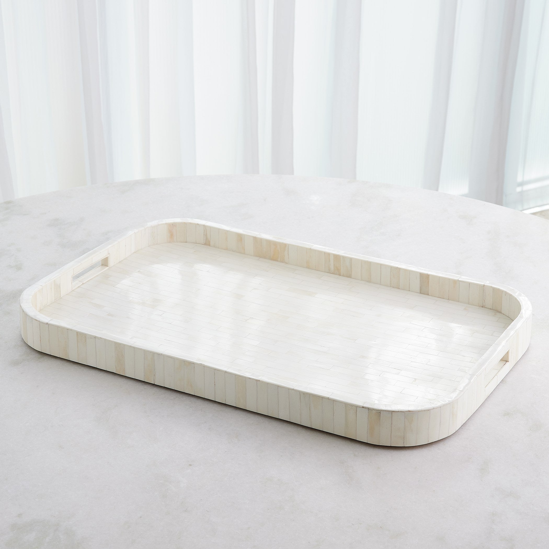 Global Views Super Ellipse Tray