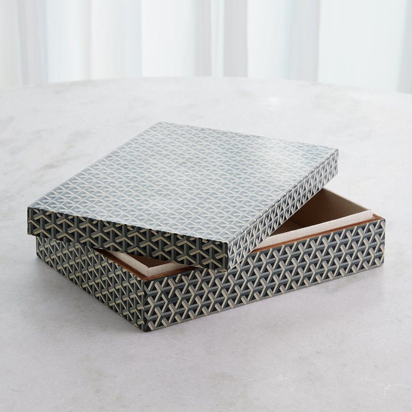 Global Views Interwoven Box