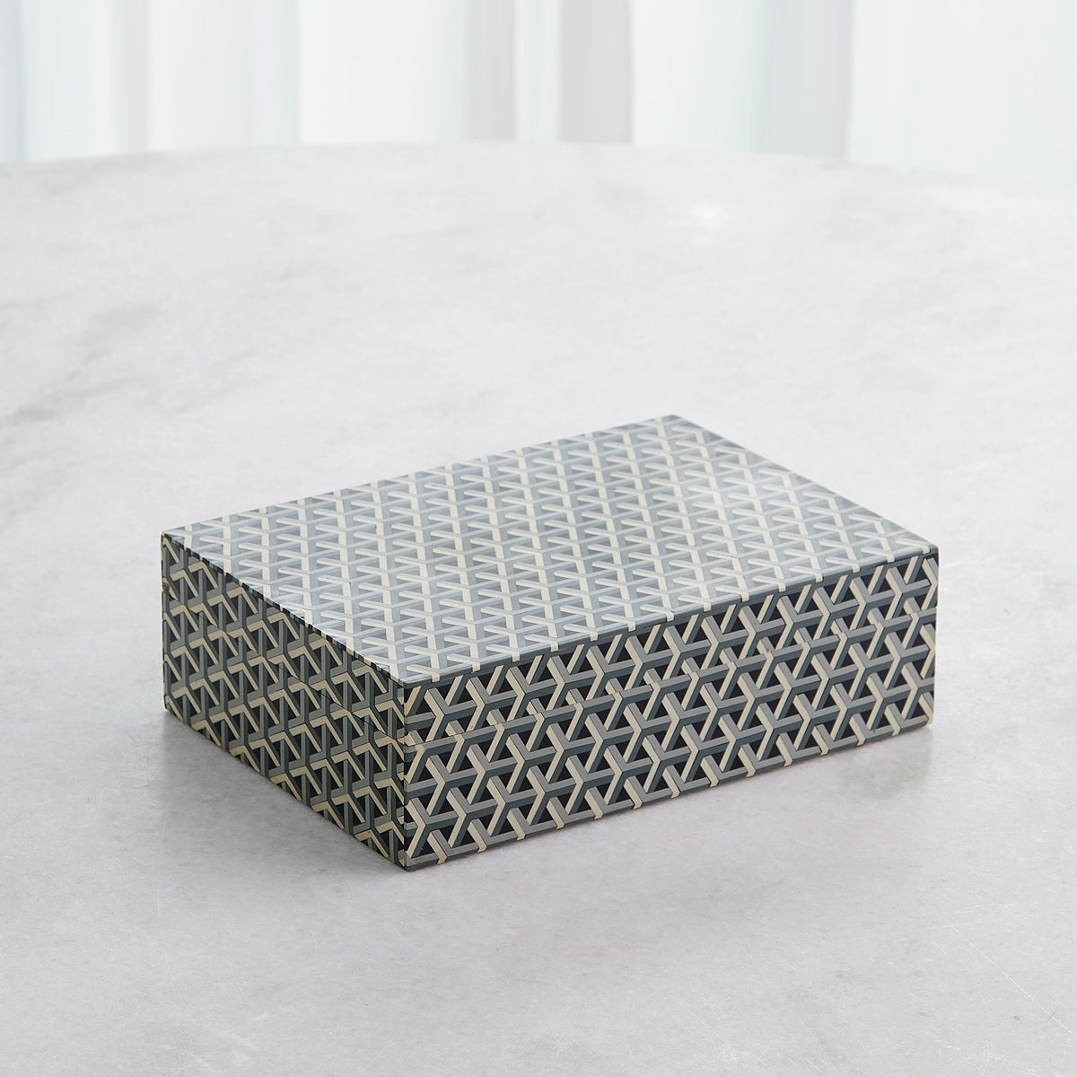 Global Views Interwoven Box