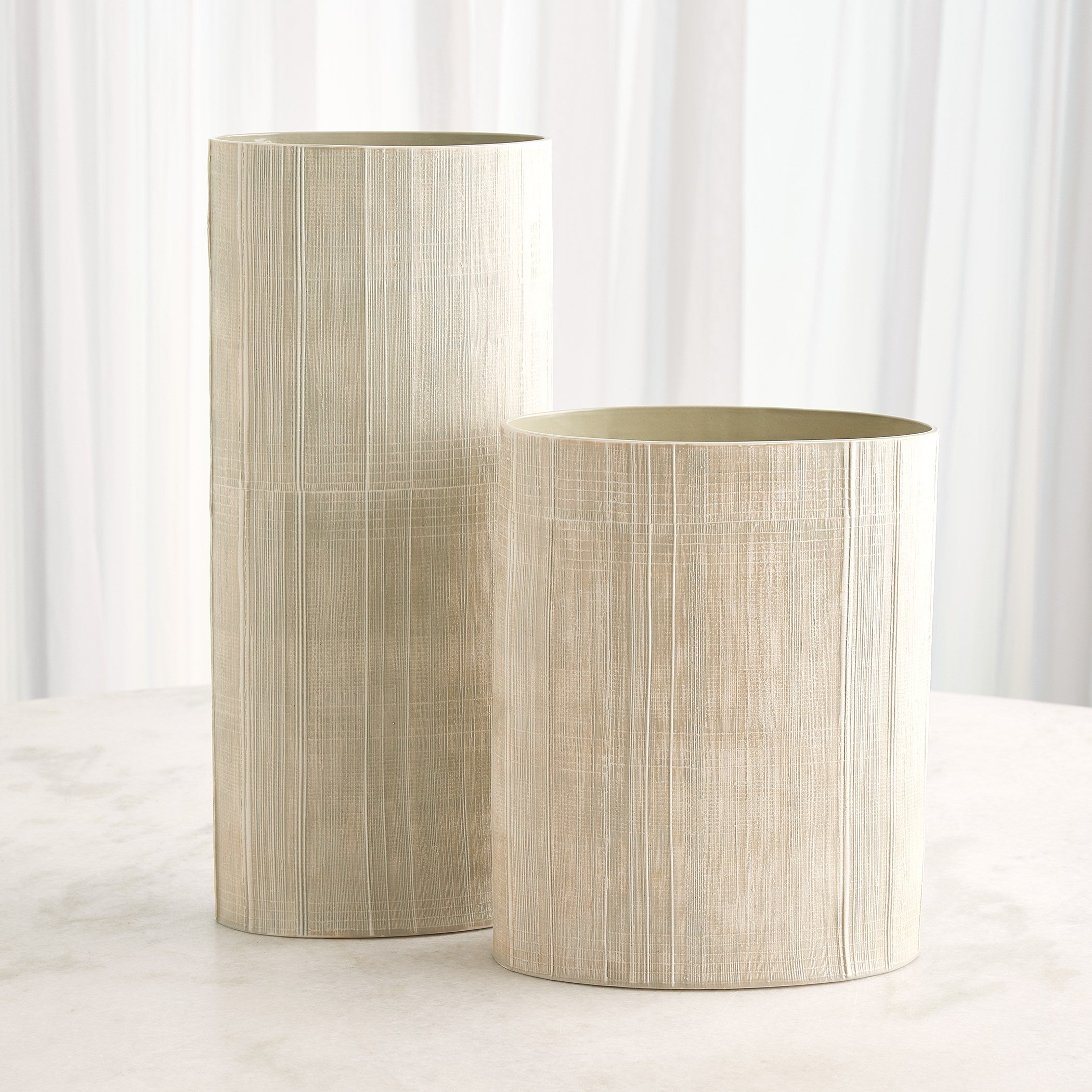 Global Views Cross Hatch Vase Celery