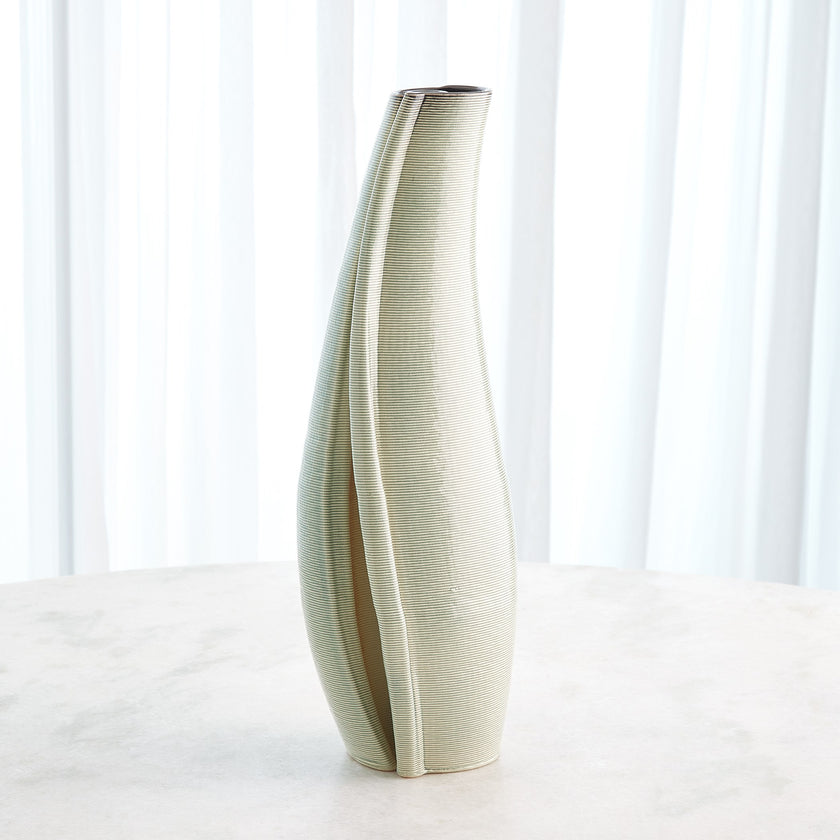 Global Views Rift Vase