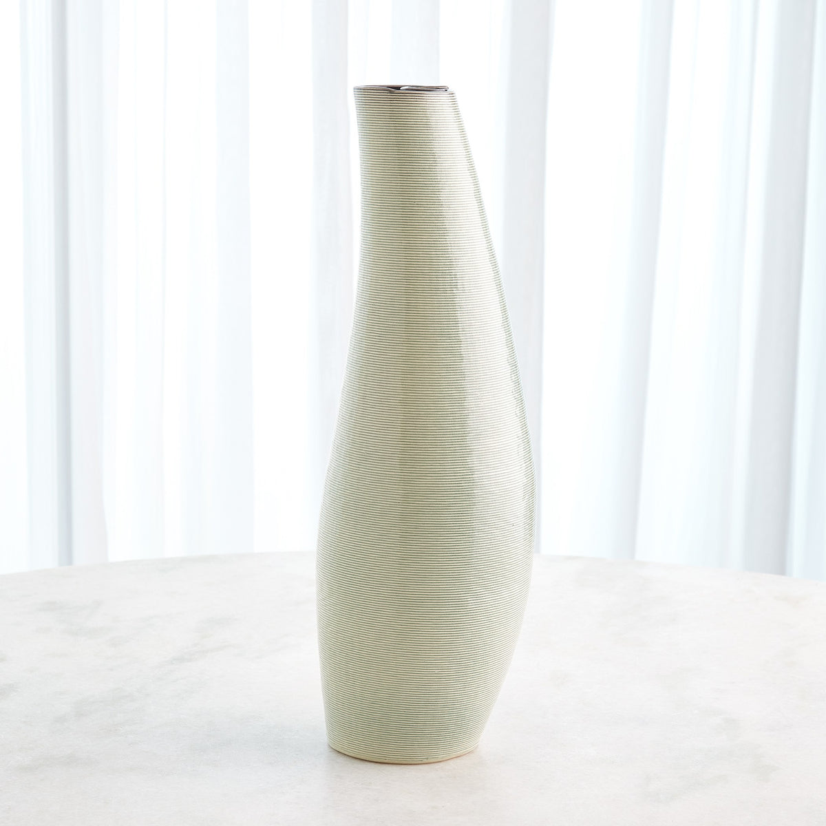 Global Views Rift Vase