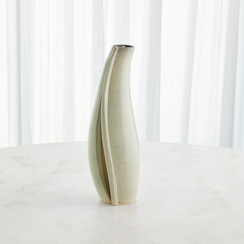 Global Views Rift Vase