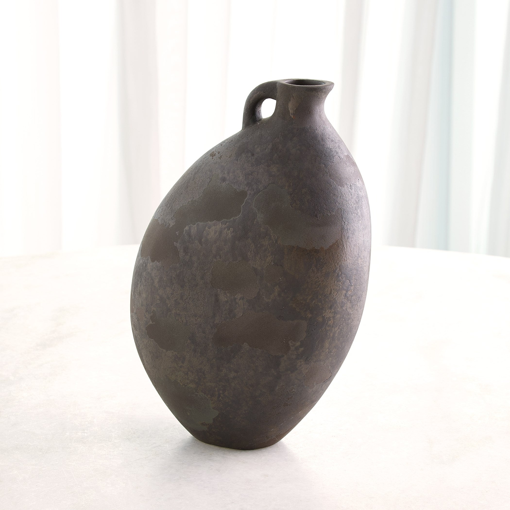 Global Views Diviners Vessel Soot