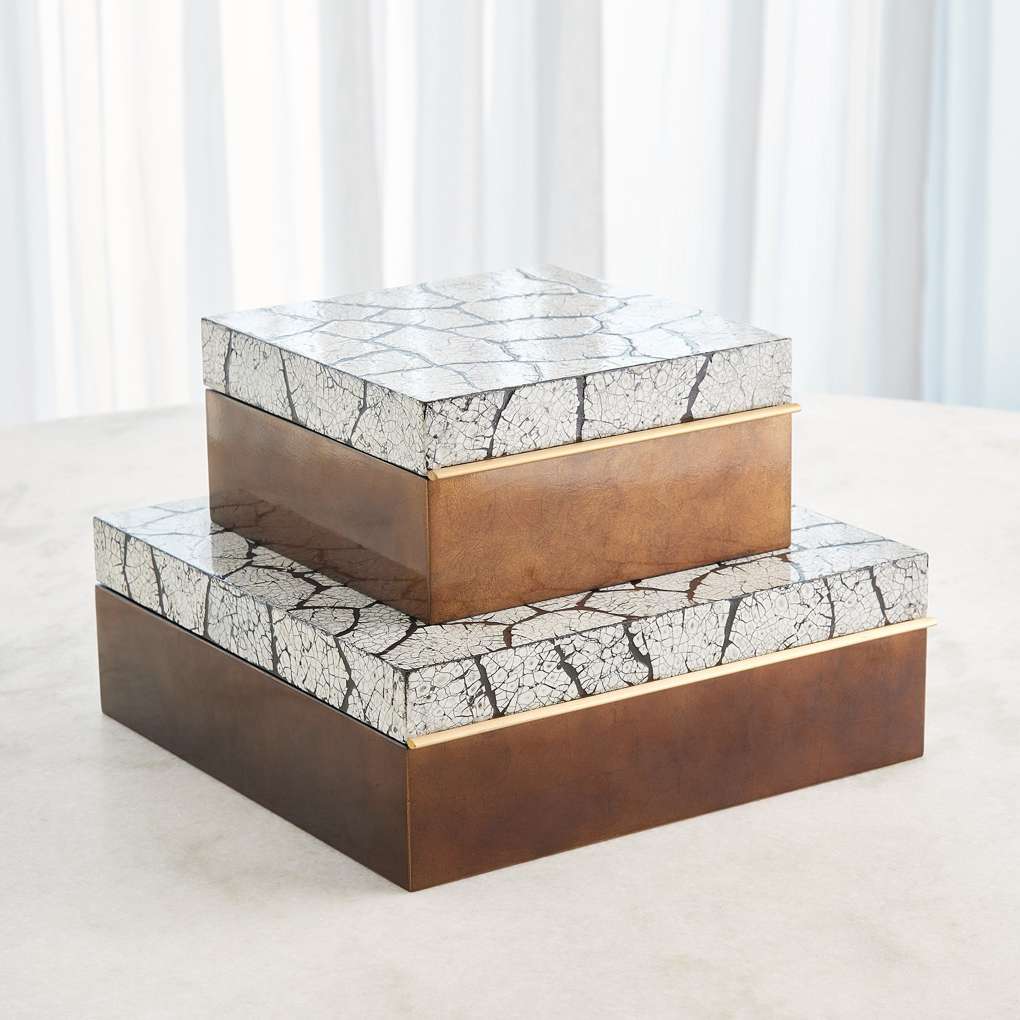 Global Views Eggshell Box Antique Gold Leaf