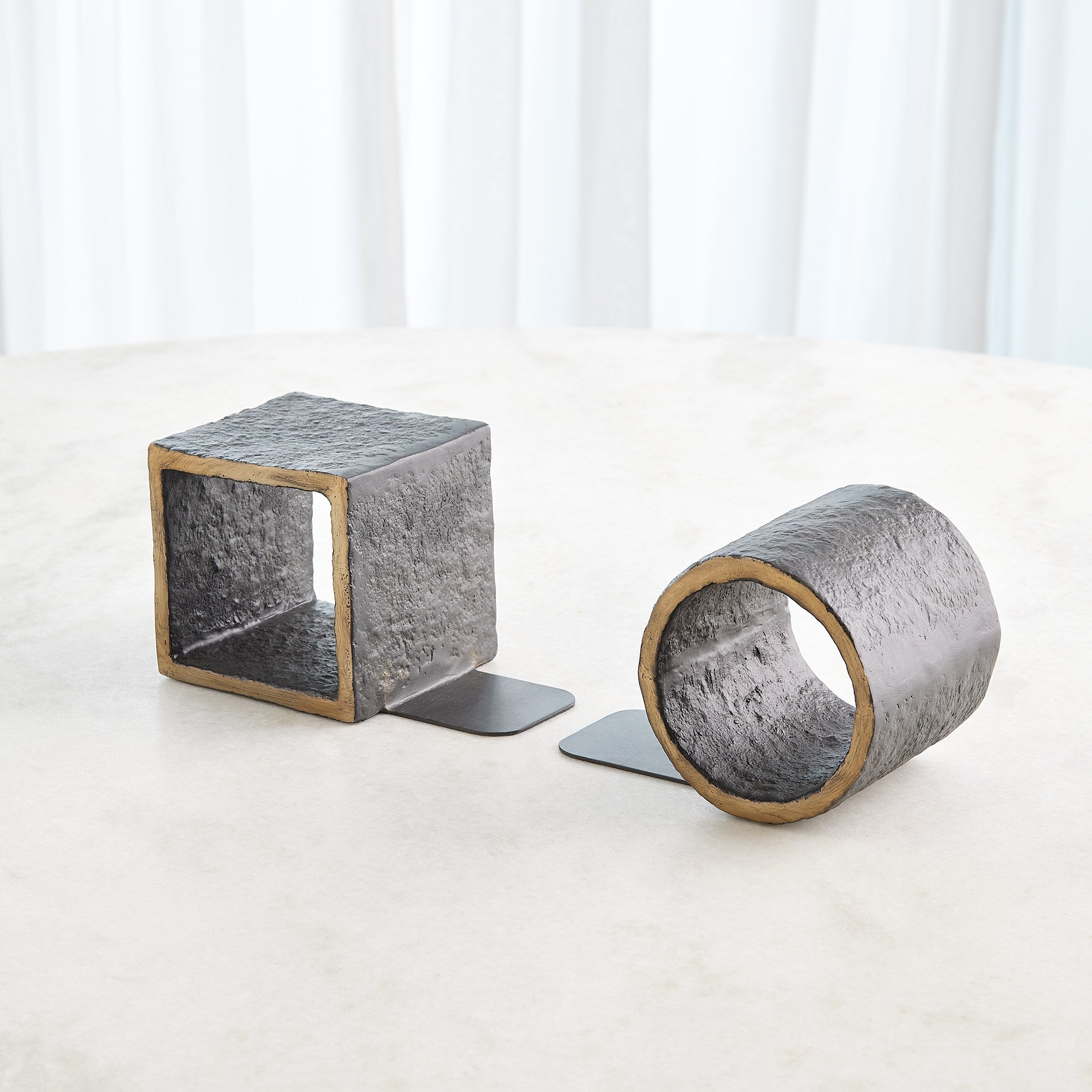 Global Views Geometry Bookends
