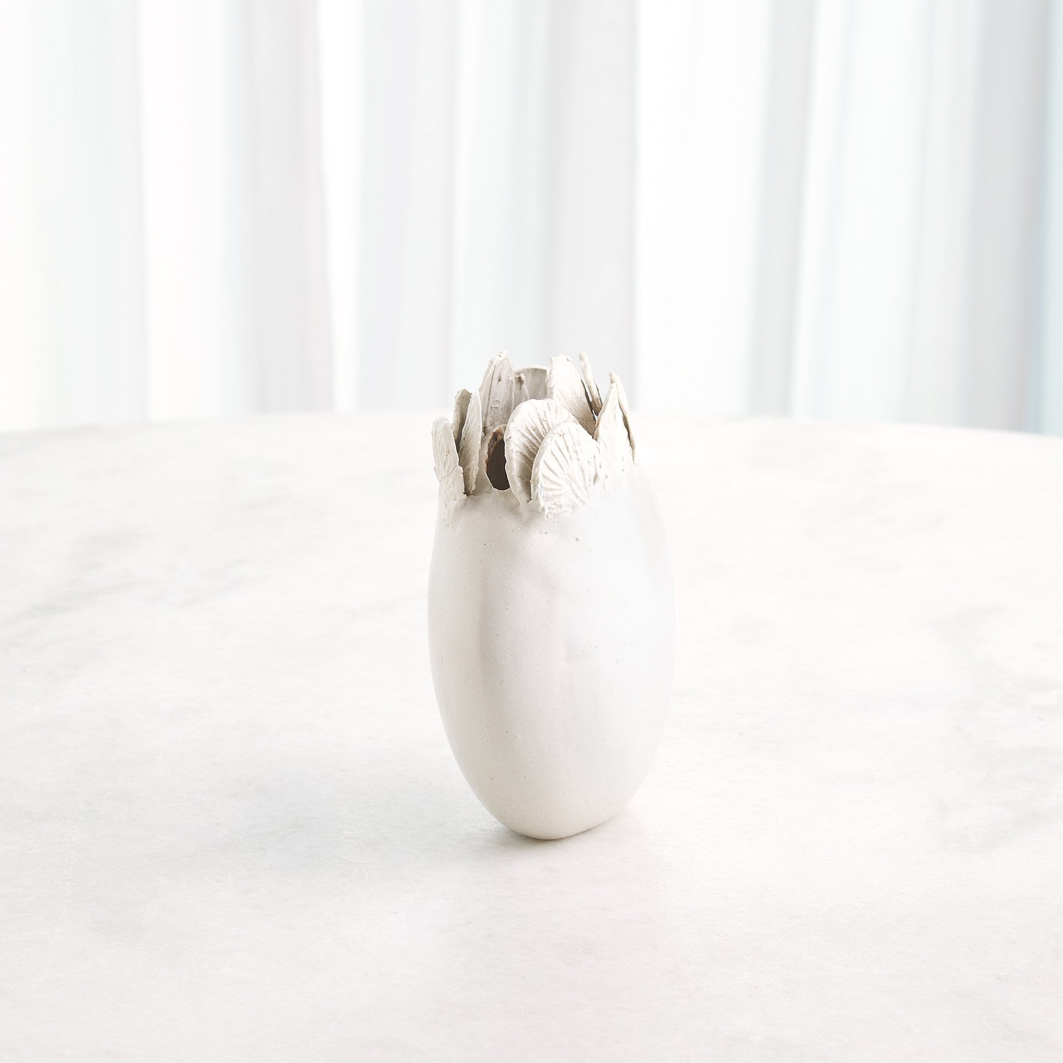 Global Views Sand Dollar Vase White