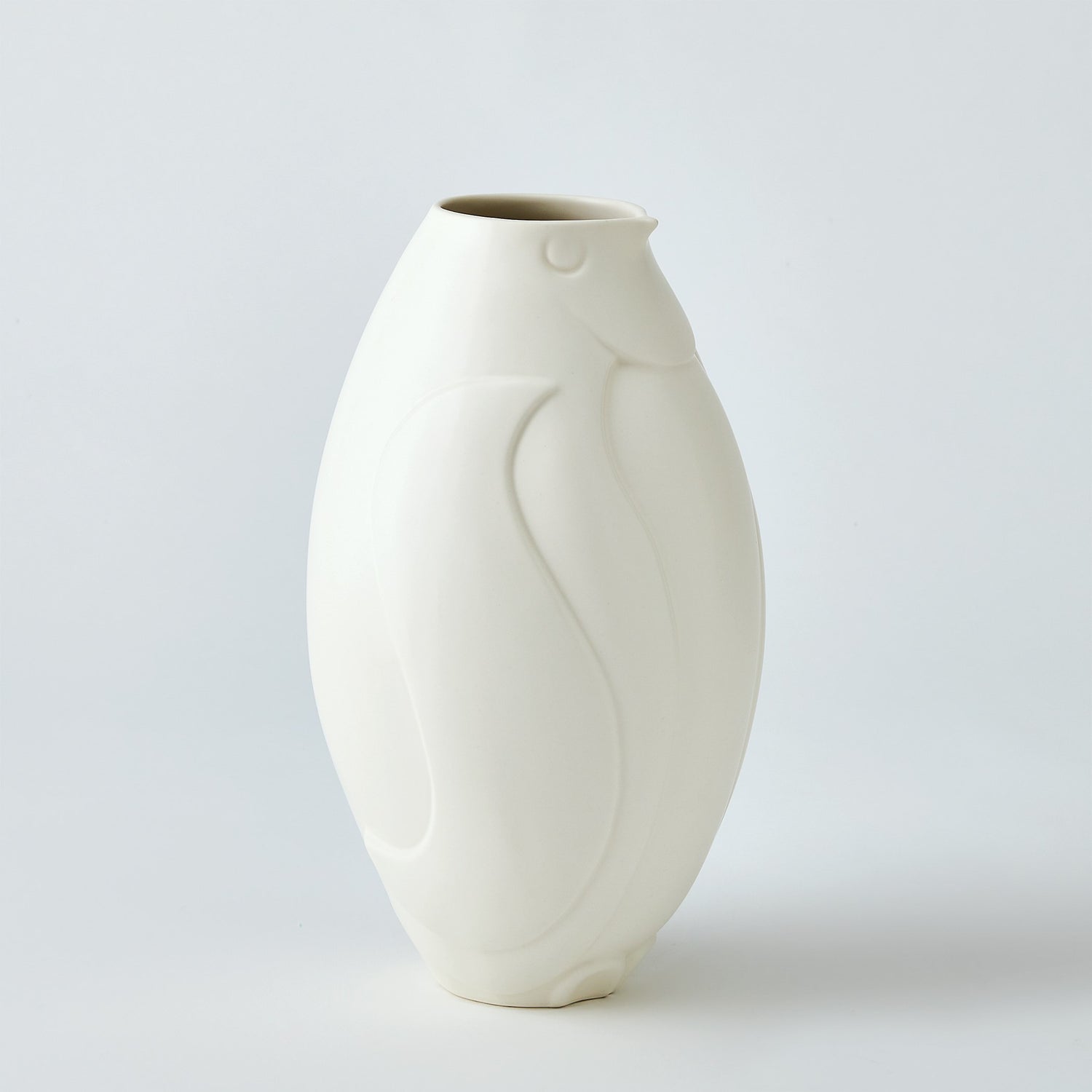 Global Views Penguin Vase