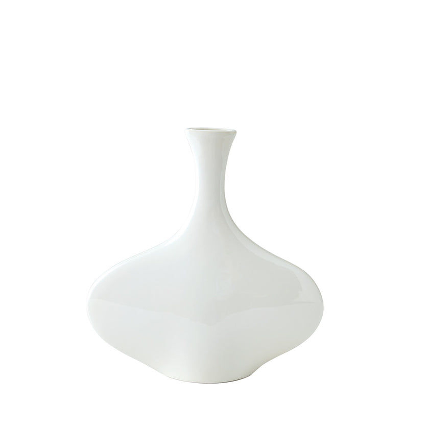 Global Views Silhouette Vase