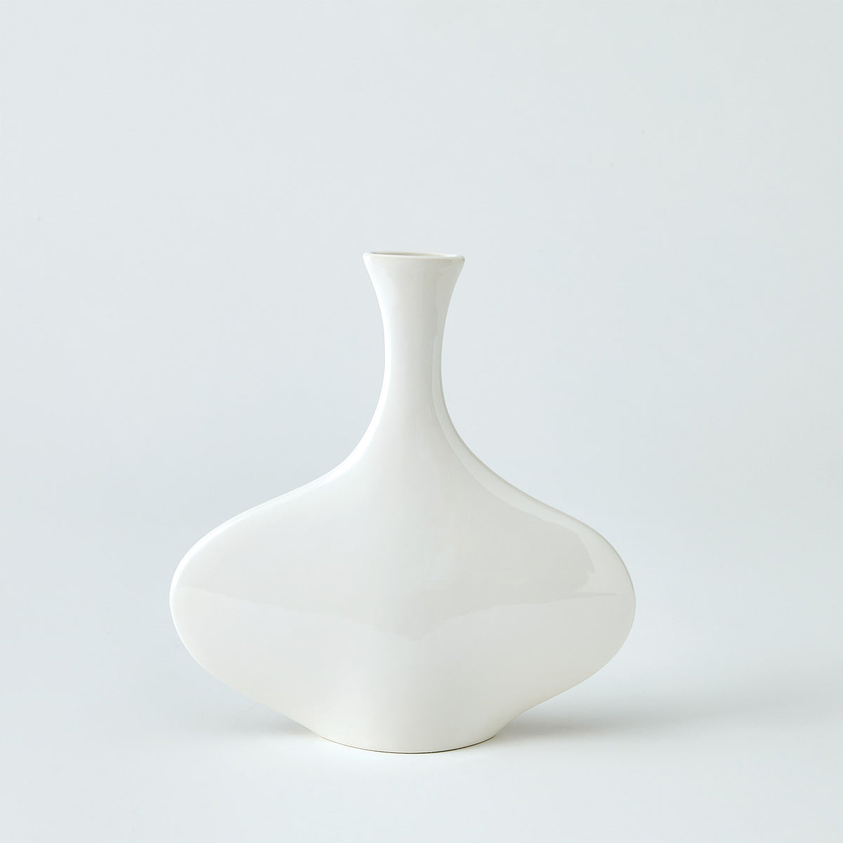 Global Views Silhouette Vase