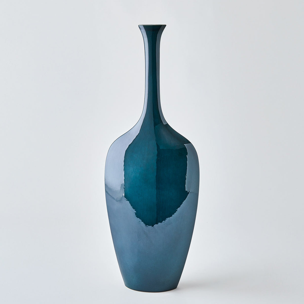 Global Views Silhouette Vase