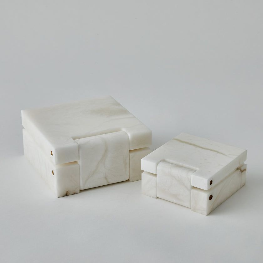 Global Views Hinged Alabaster Box White