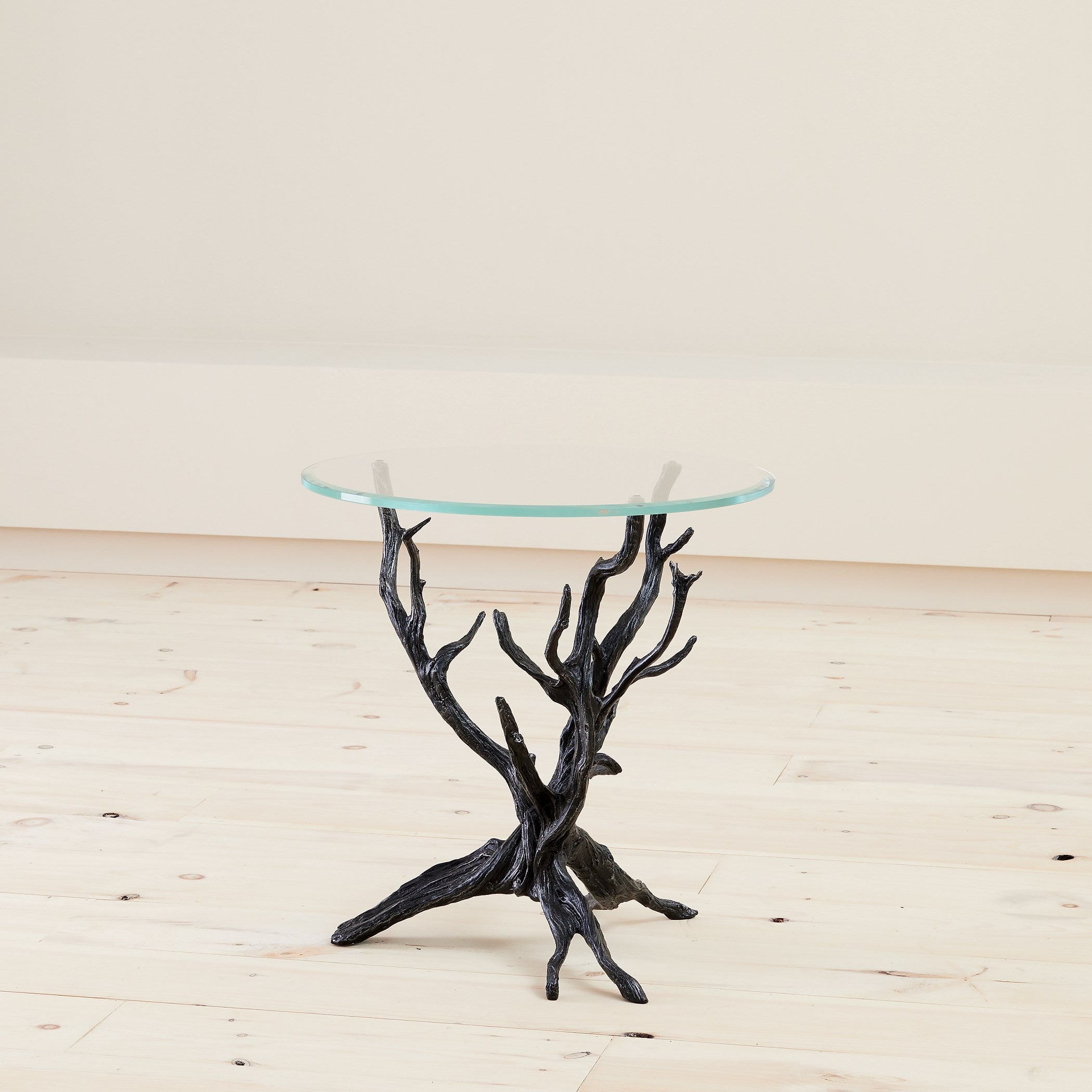 Global Views Monterey End Table Natural Iron