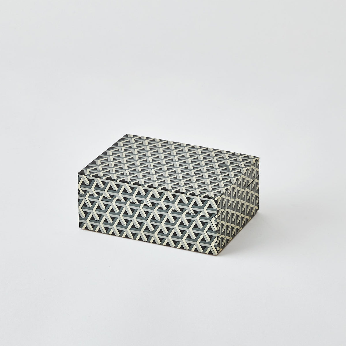 Global Views Interwoven Box
