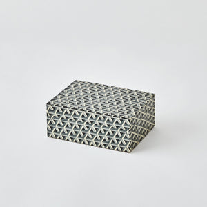 Global Views Interwoven Box