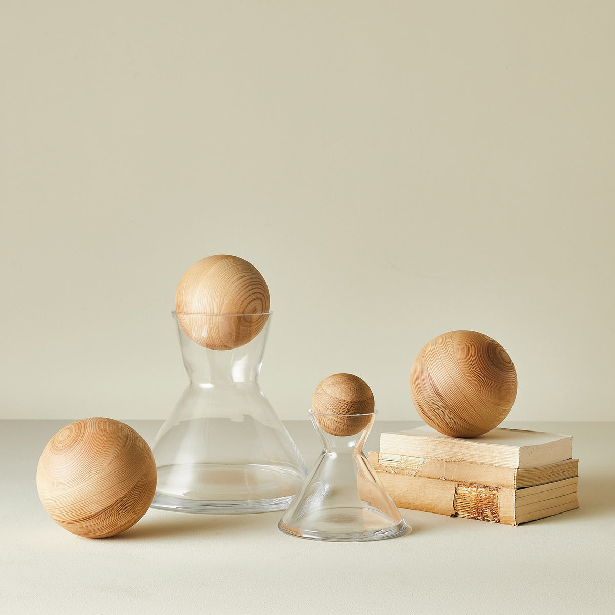 Global Views Mawell Sphere Ash