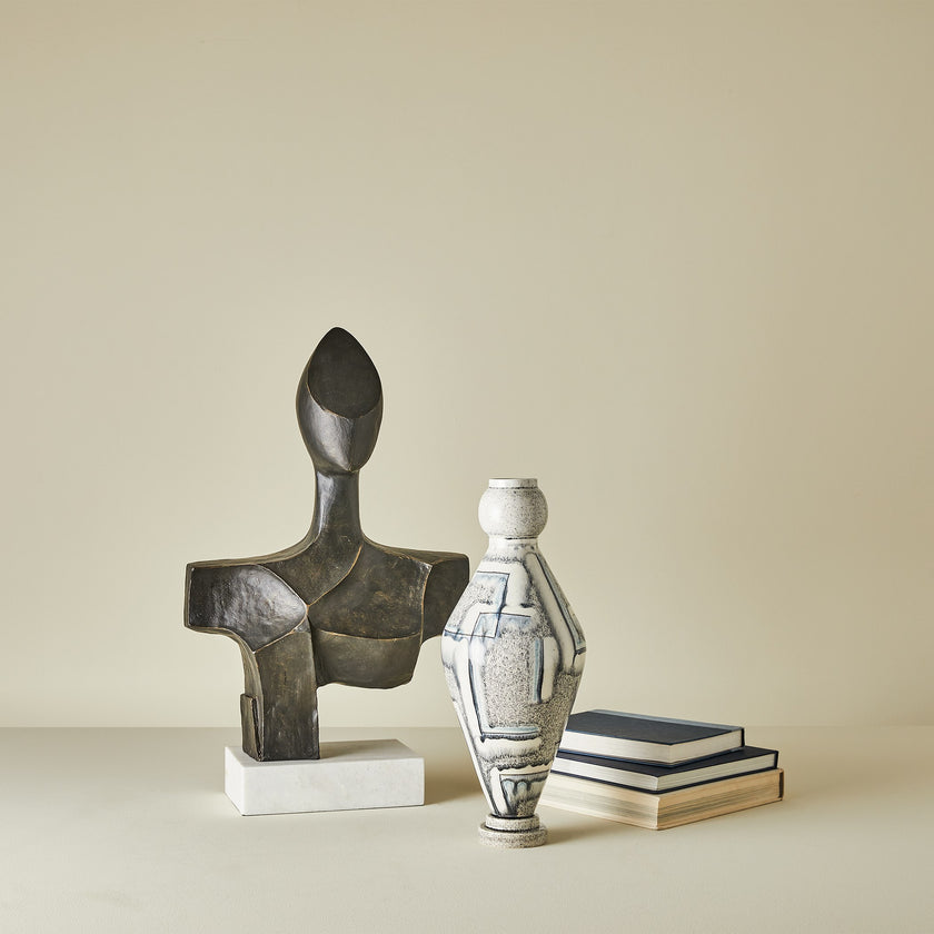 Global Views Spindle Vase