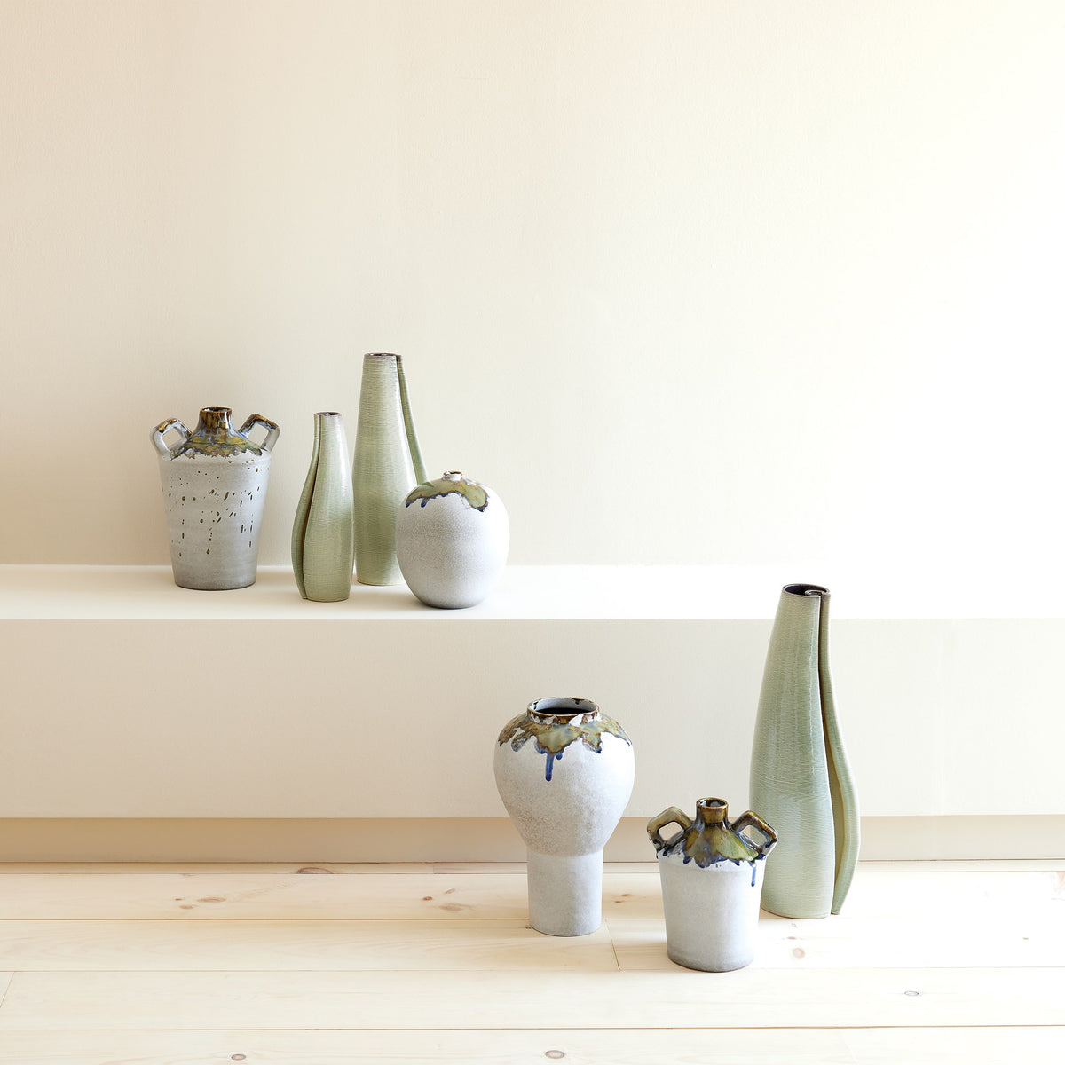 Global Views Rift Vase