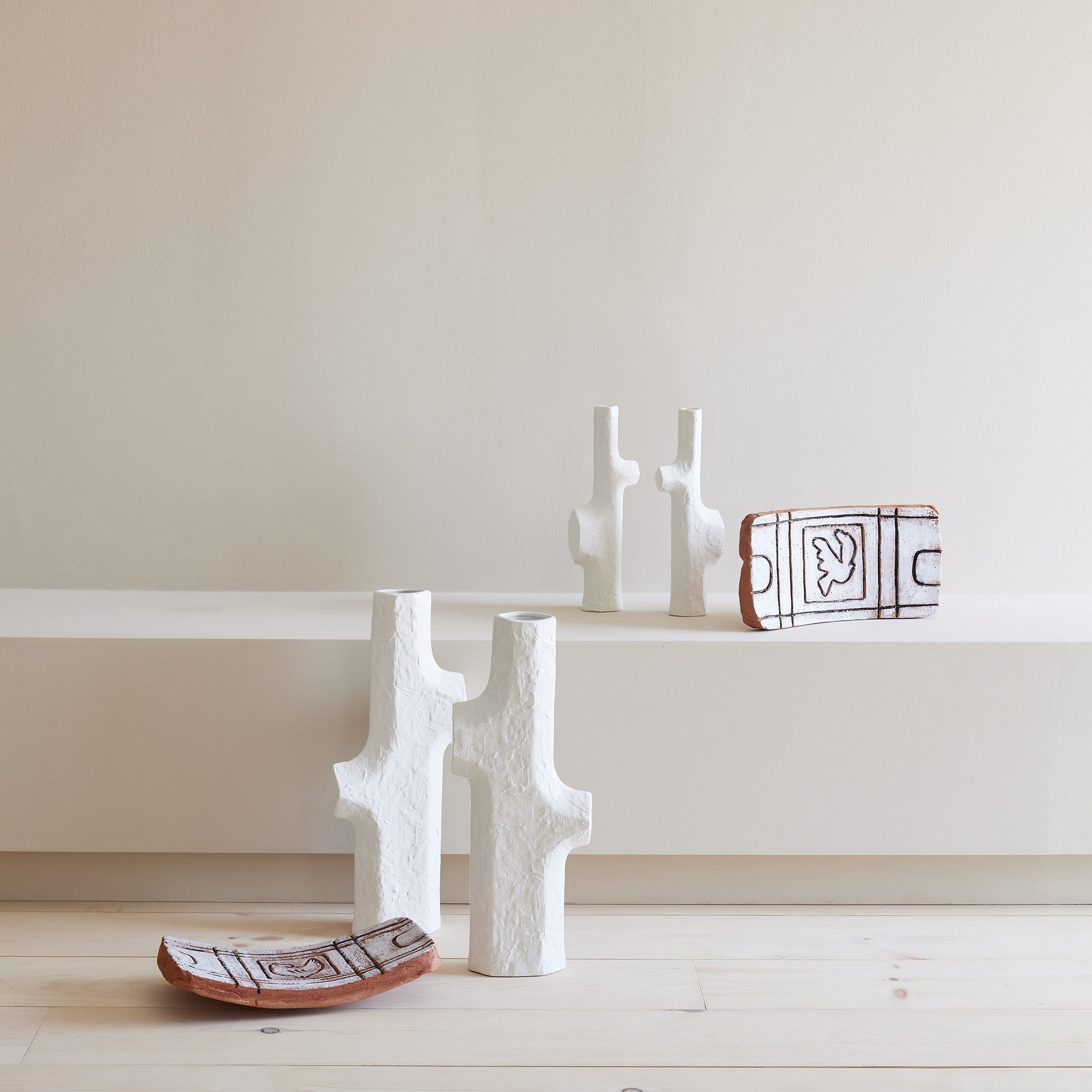 Global Views Tiered Trunk Vase Matte White
