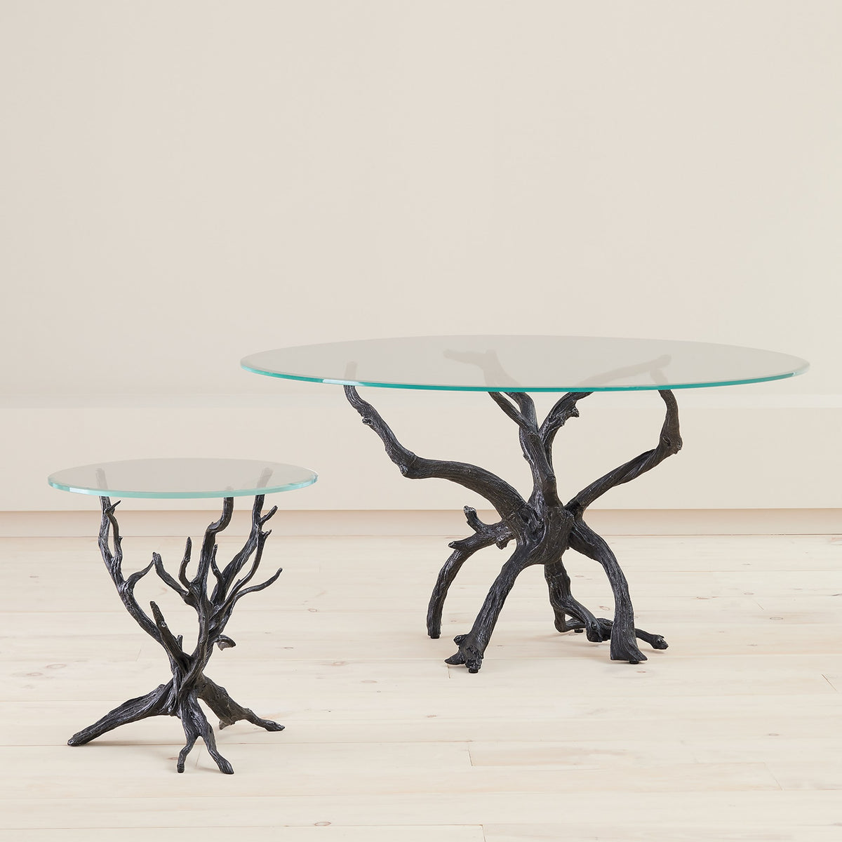 Global Views Monterey Dining Table w/60