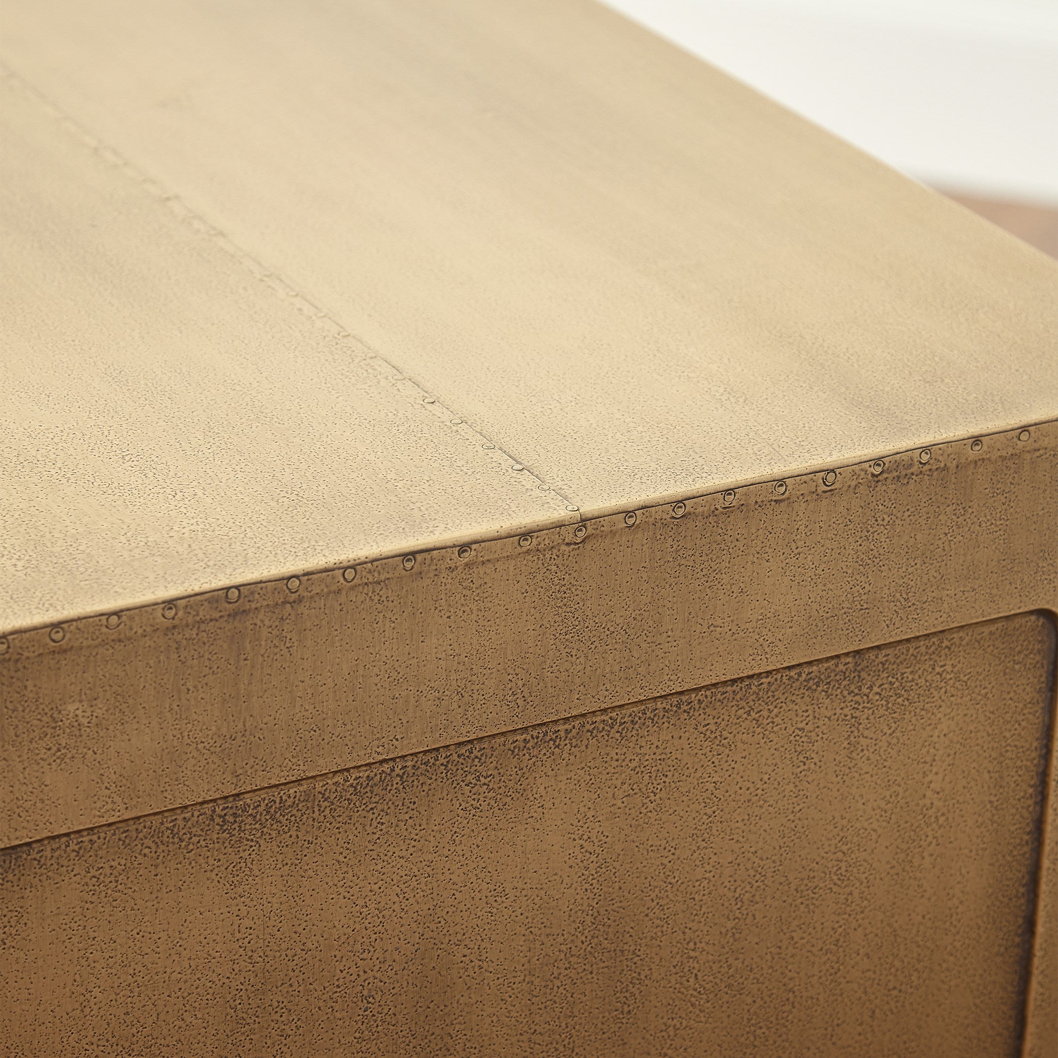 Global Views Gypsum Console