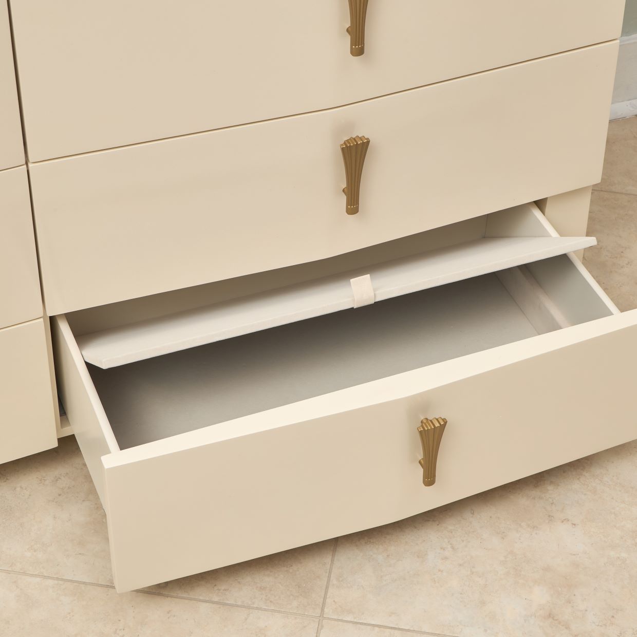 Michael Amini Fantosini Gold 10-Drawer Chest