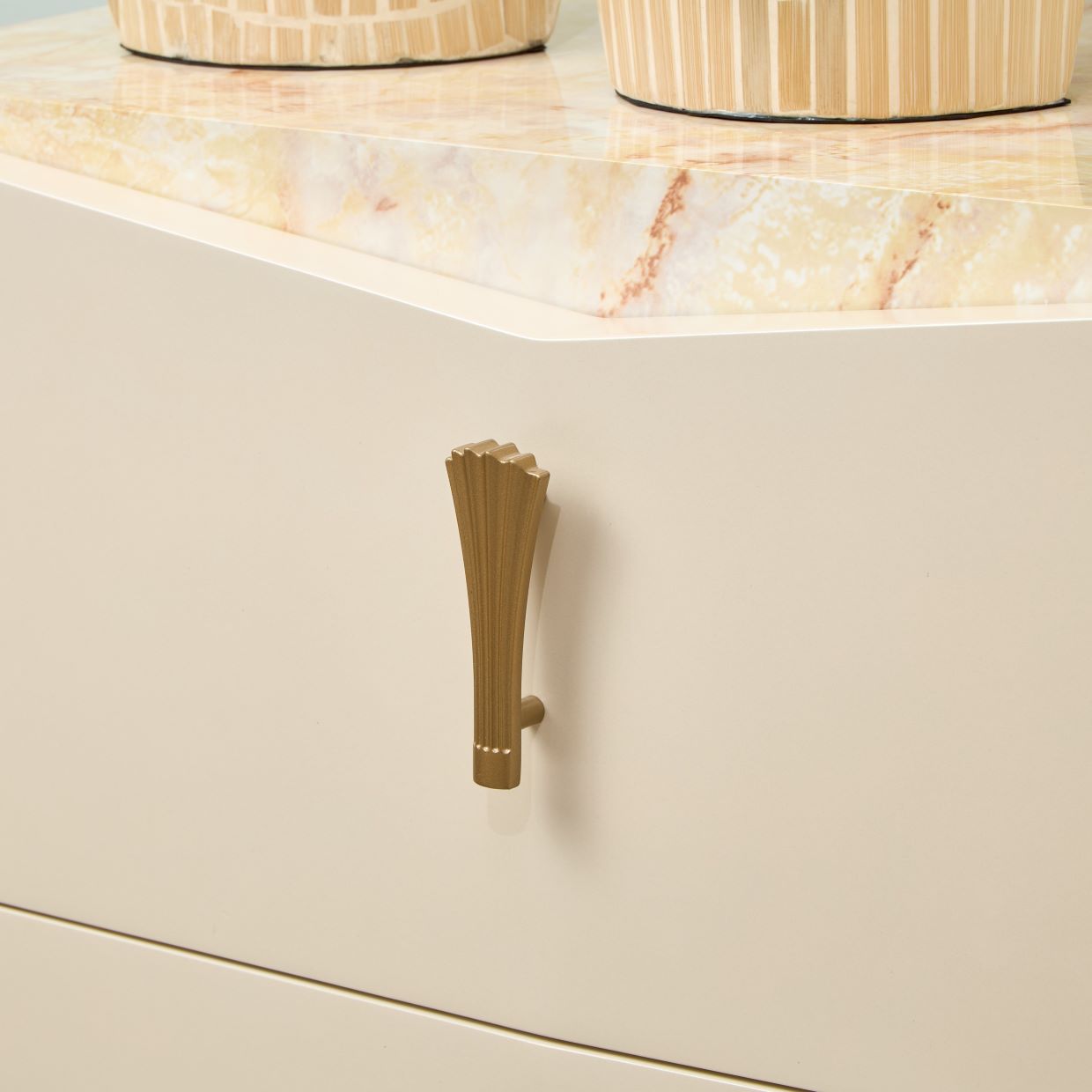 Michael Amini Fantosini Gold 10-Drawer Chest