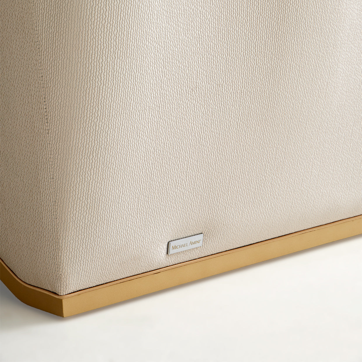 Michael Amini La Terrazza Chaise Light Champagne