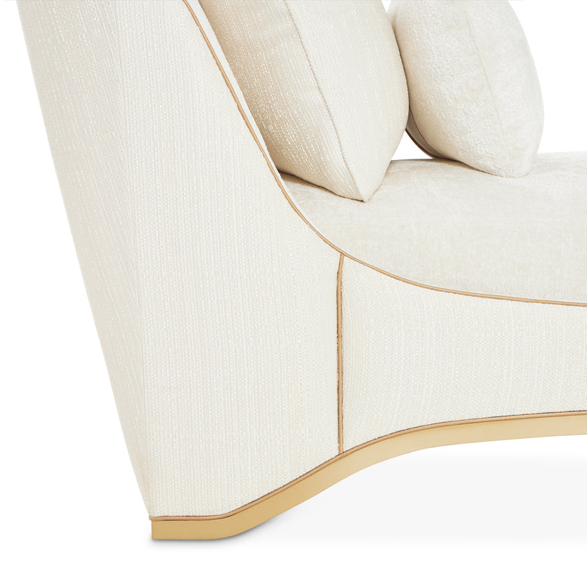 Michael Amini La Terrazza Chaise Light Champagne
