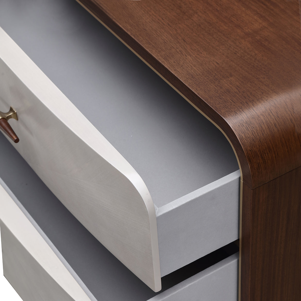 Michael Amini Houston Houston Dresser Walnut
