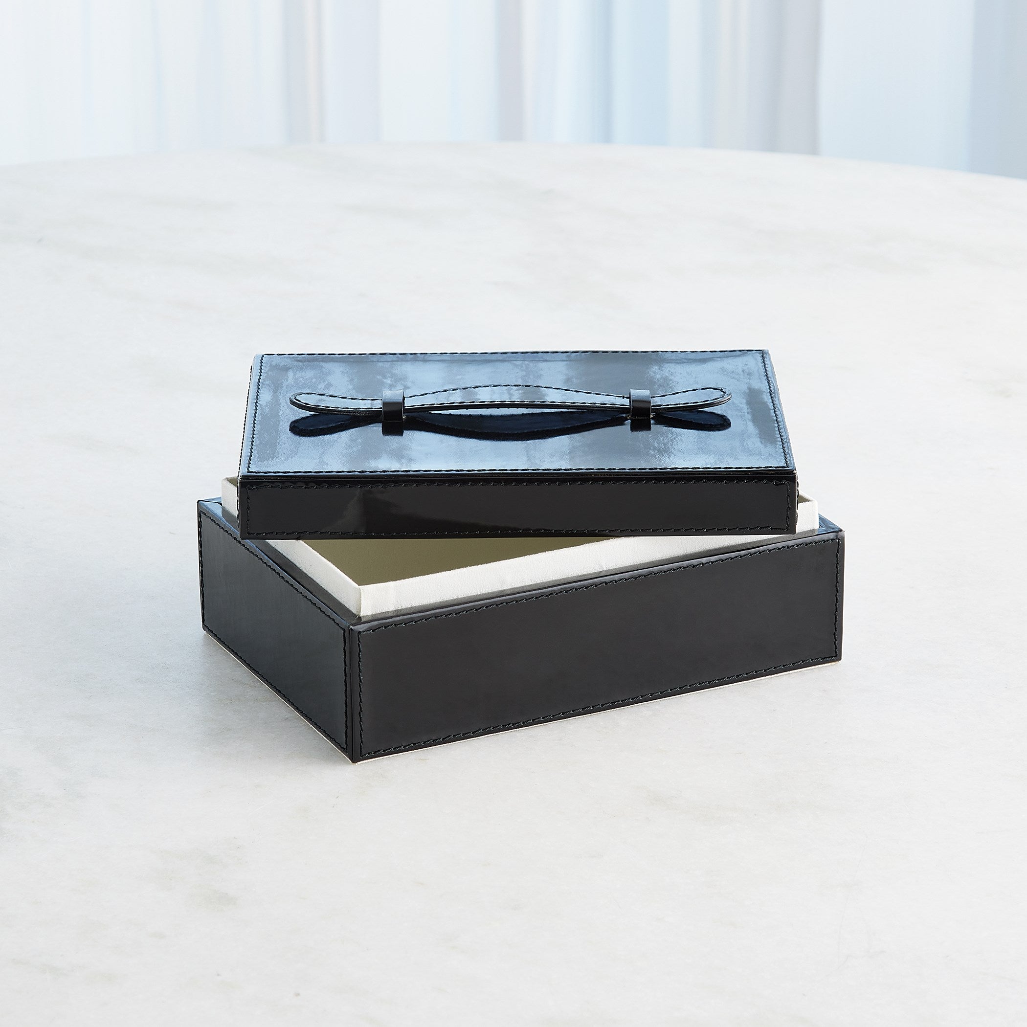 Global Views Noir Box and Tray