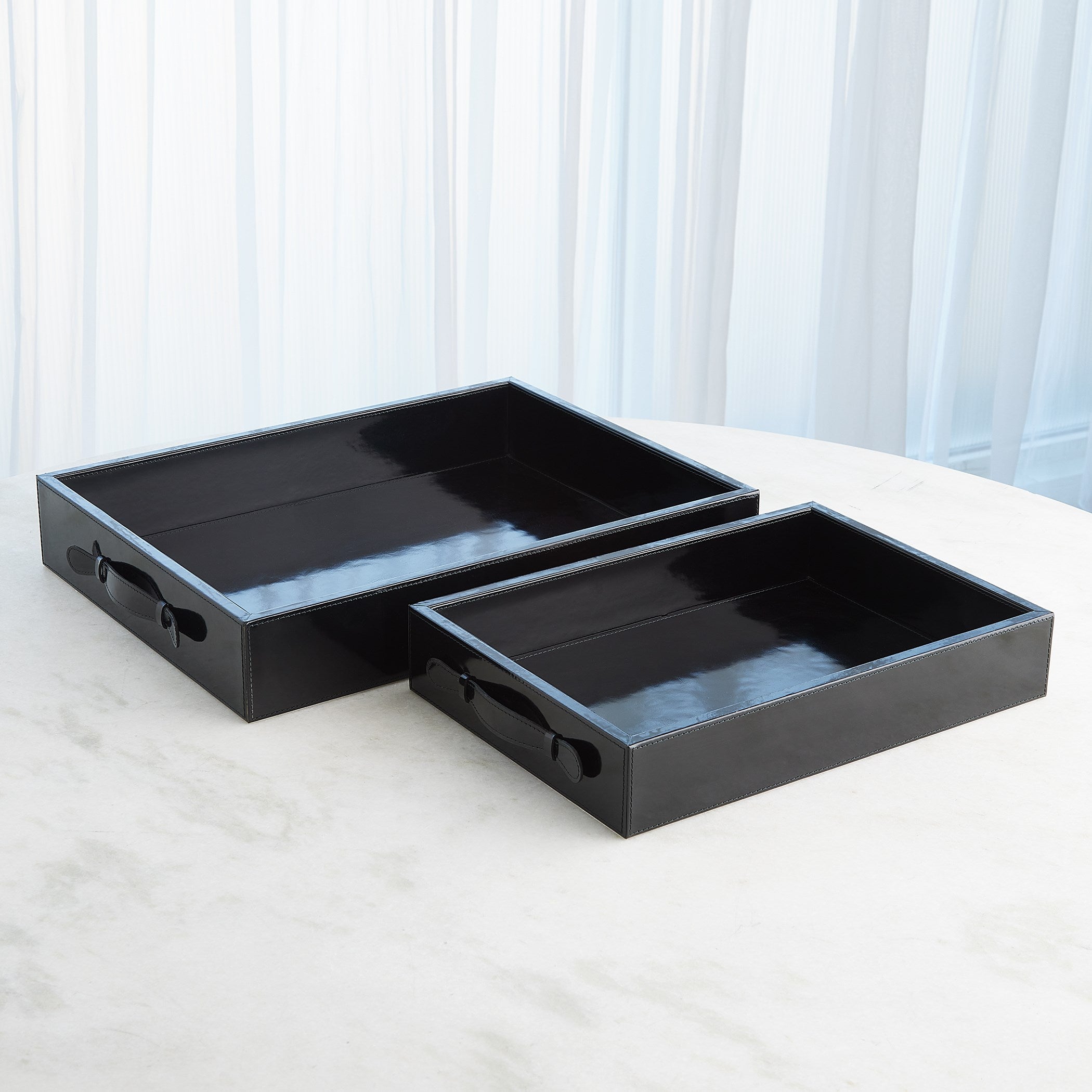 Global Views Noir Box and Tray