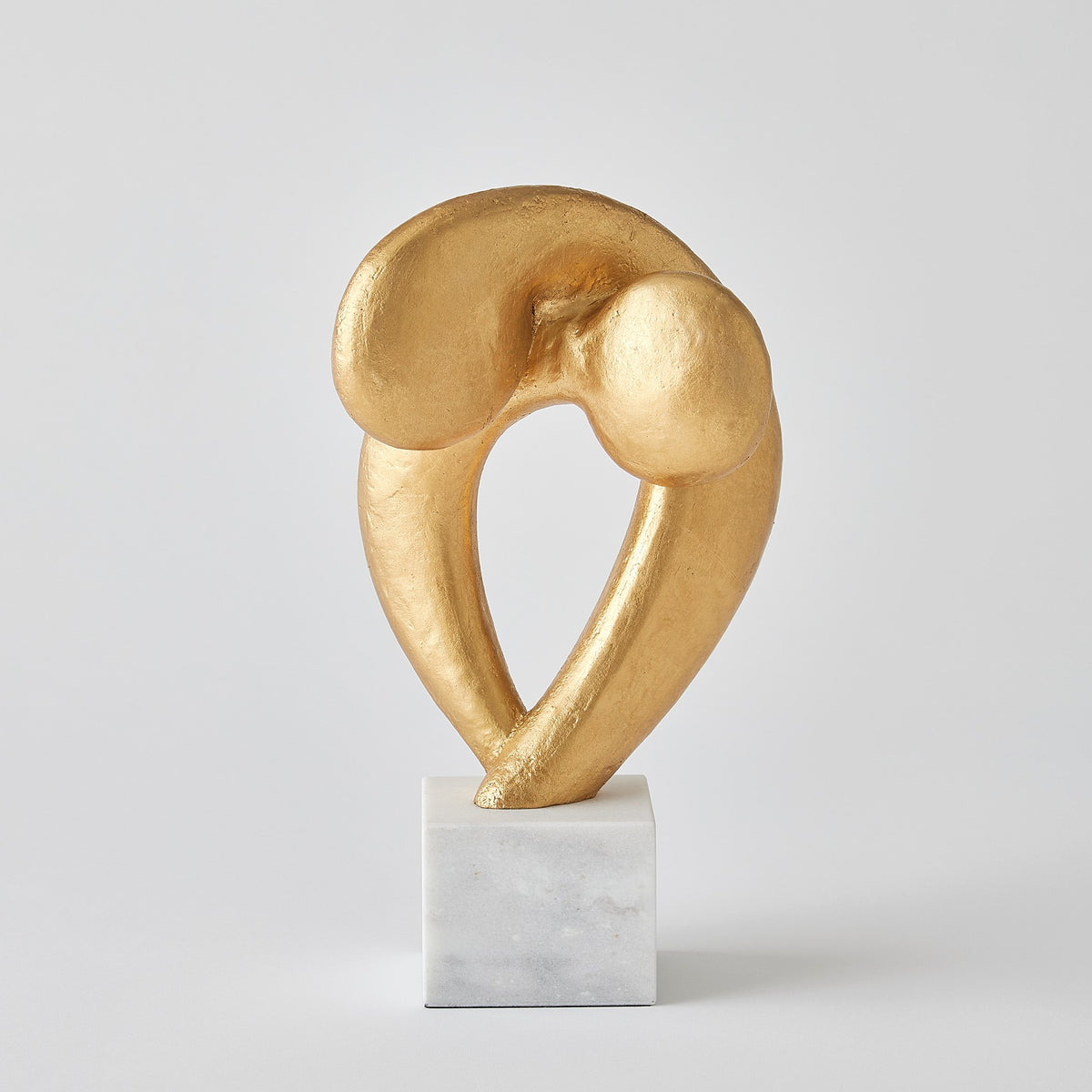 Global Views Align Sculpture