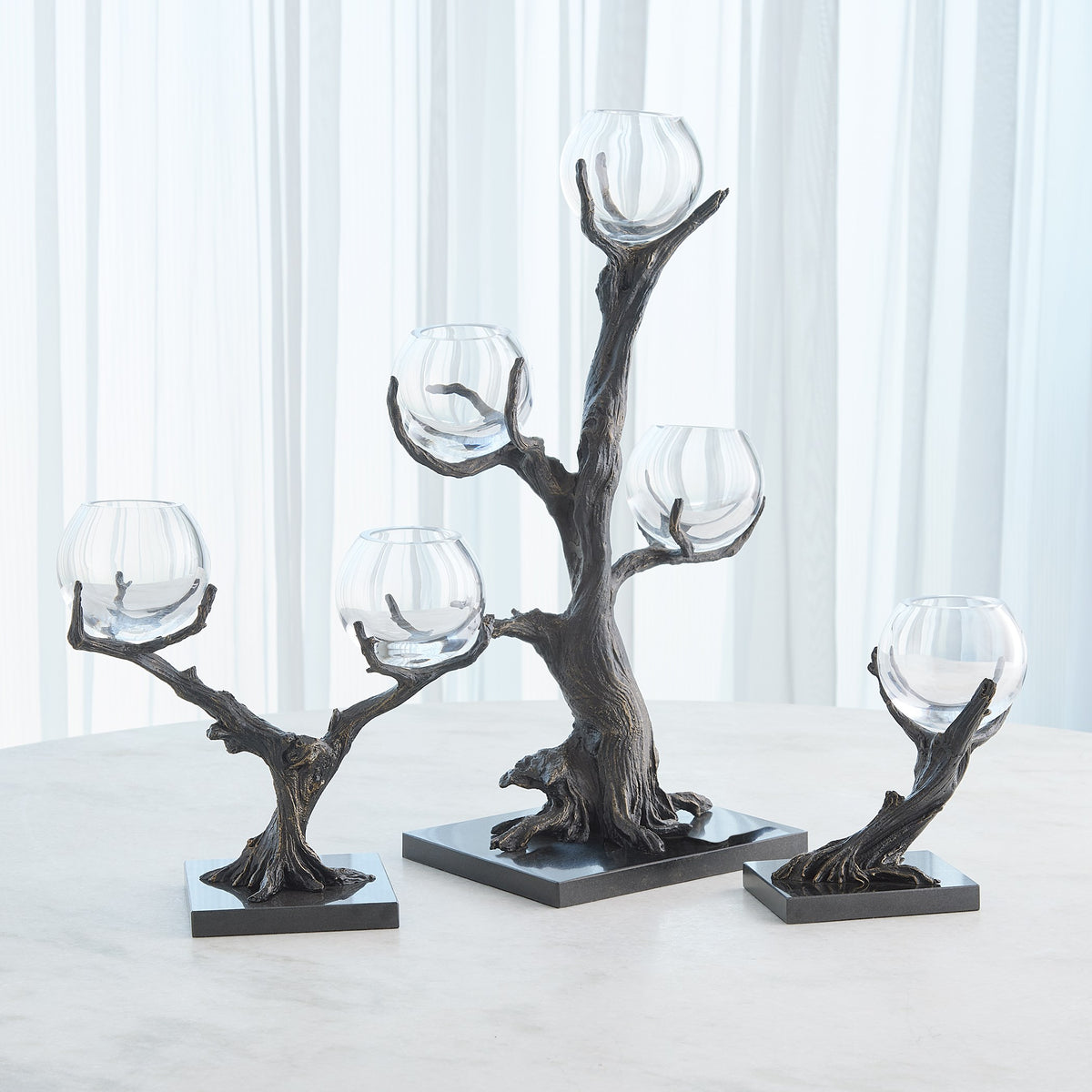 Global Views Monterey Vase Holder Natural Iron