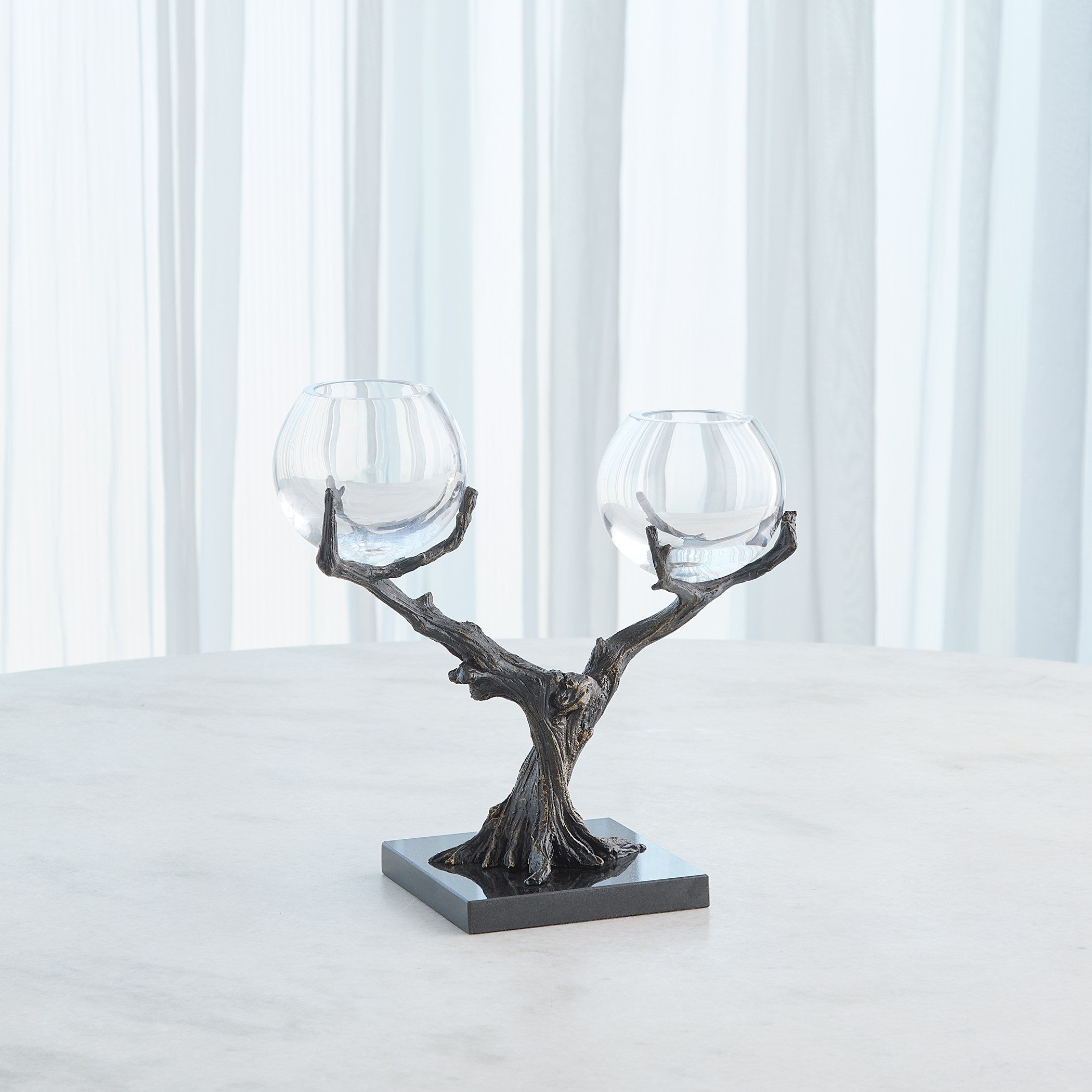 Global Views Monterey Vase Holder Natural Iron