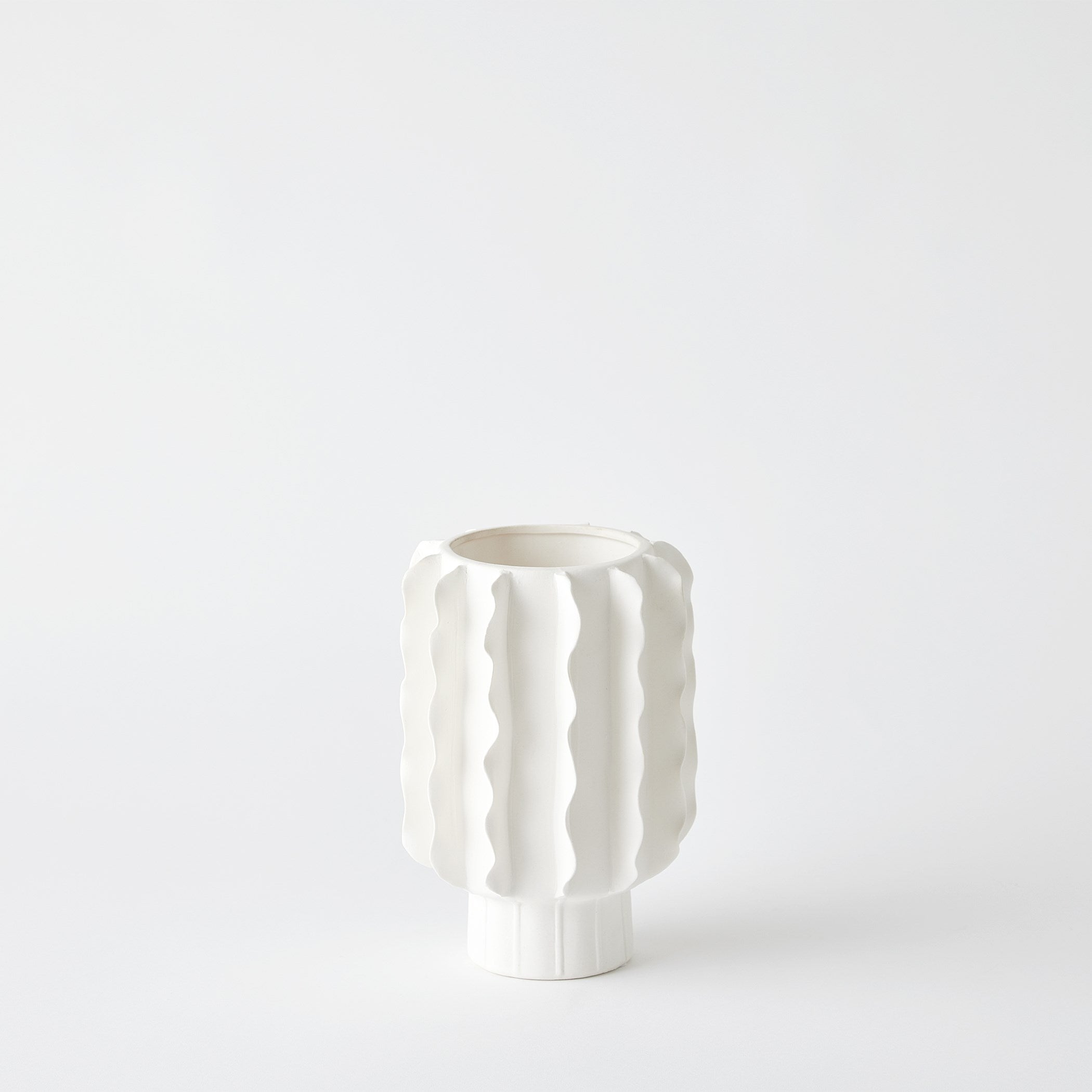 Global Views Frilled Vase Matte White