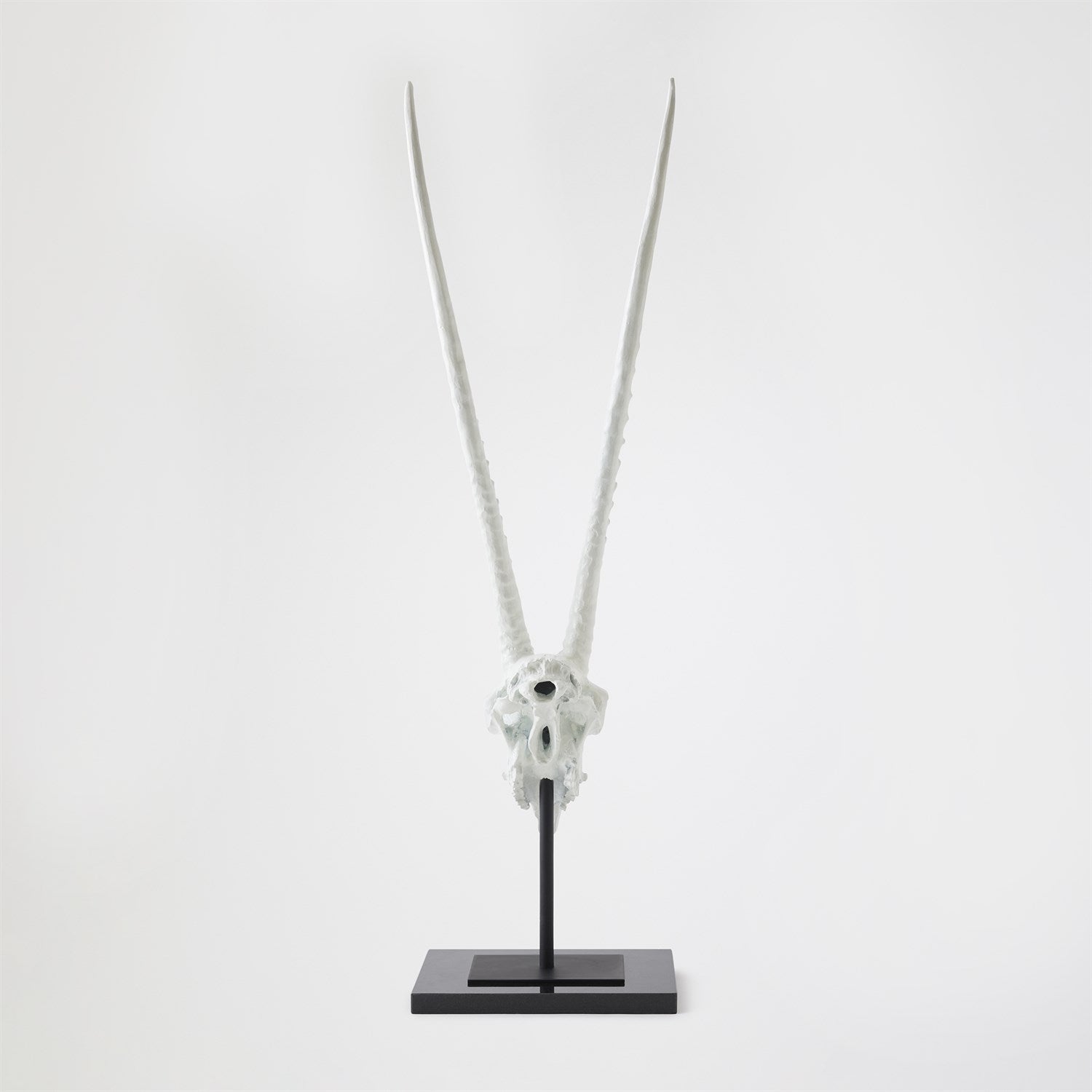 Global Views Matte White Gemsbok Skull Sculpture