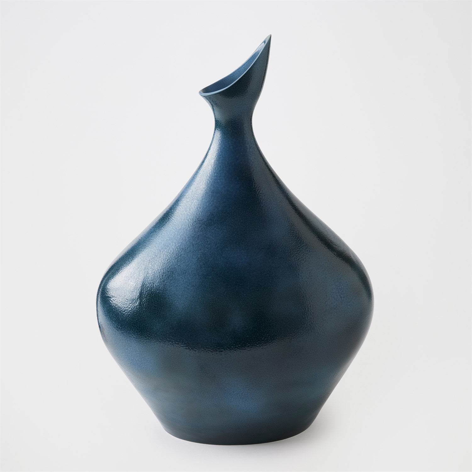 Global Views Demure Vase