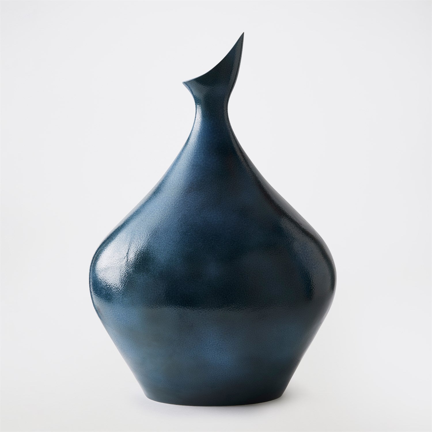 Global Views Demure Vase