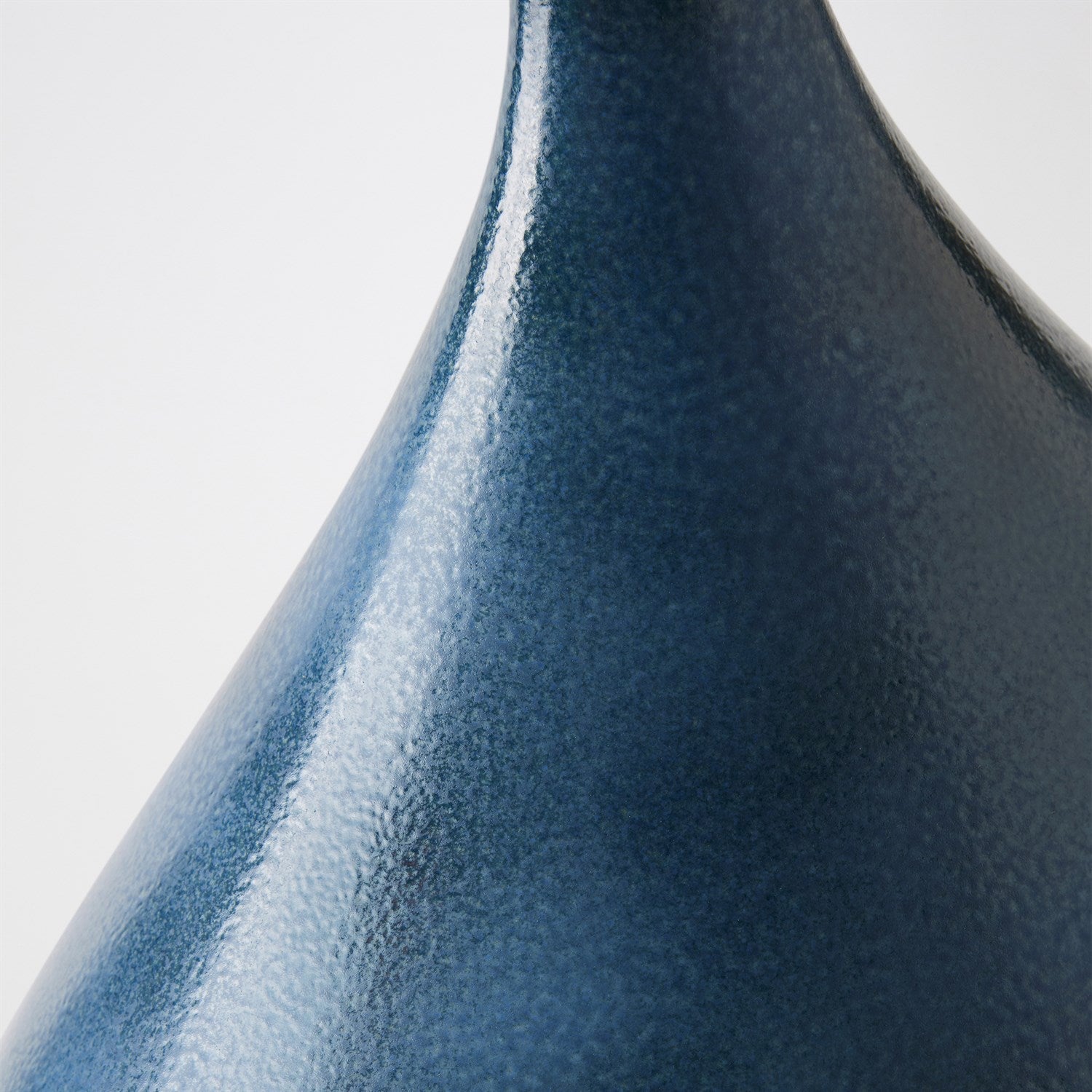 Global Views Demure Vase