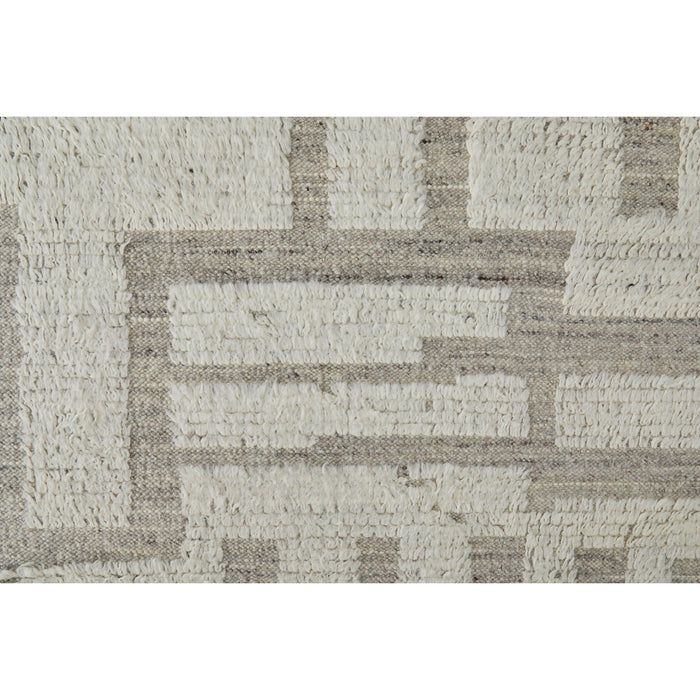 Feizy Ashby 8909F Transitional Geometric Rug in Gray/Ivory