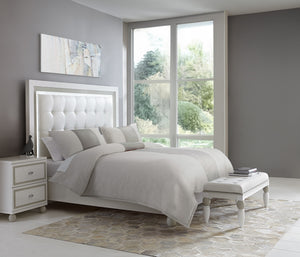 Michael Amini Baldwin 3-Piece Comforter Set