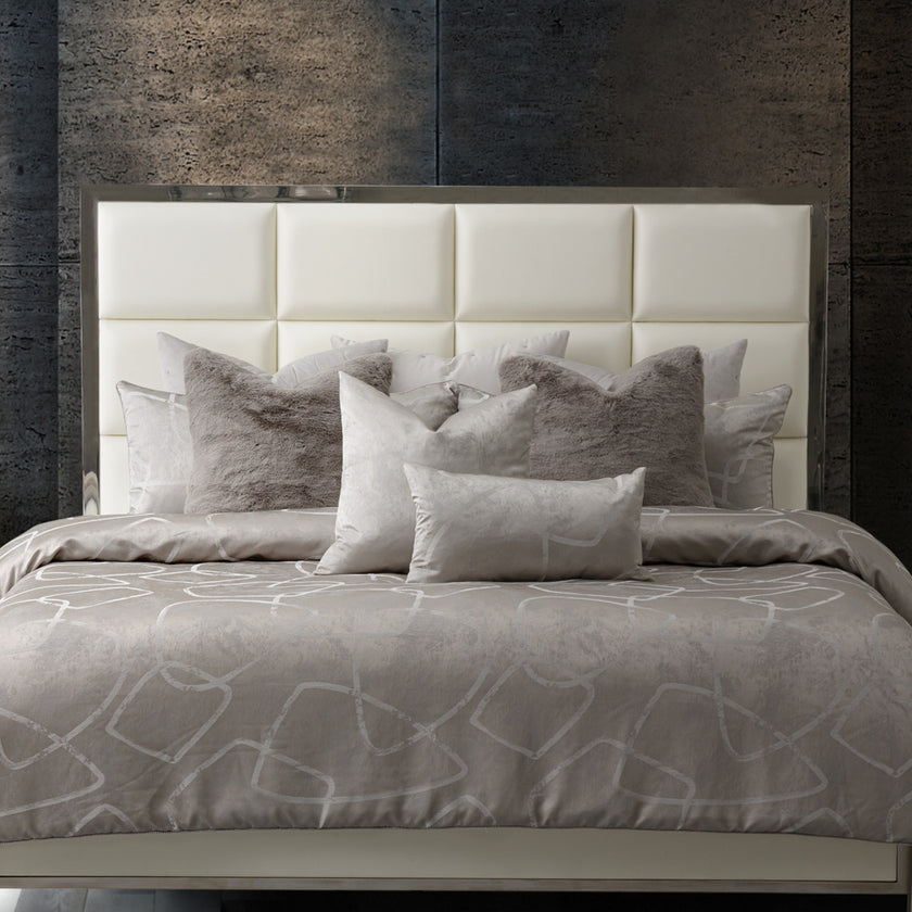 Michael Amini Roma II Comforter Set -  Platinum