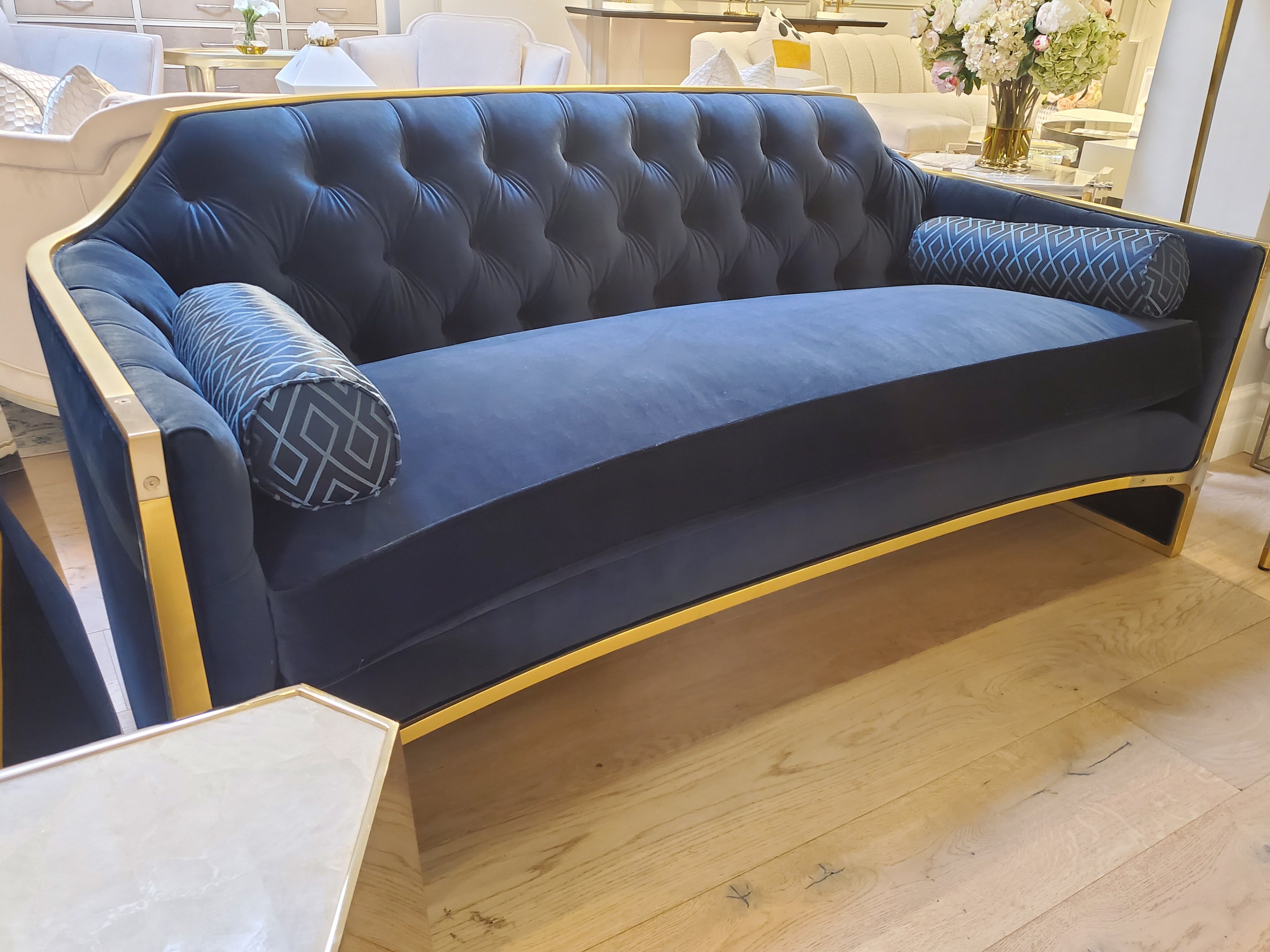 Caracole Upholstery The Cat's Meow Sofa Floor Sample
