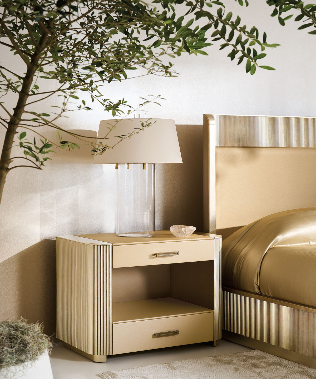 Caracole Classic Love-Ly! Nightstand