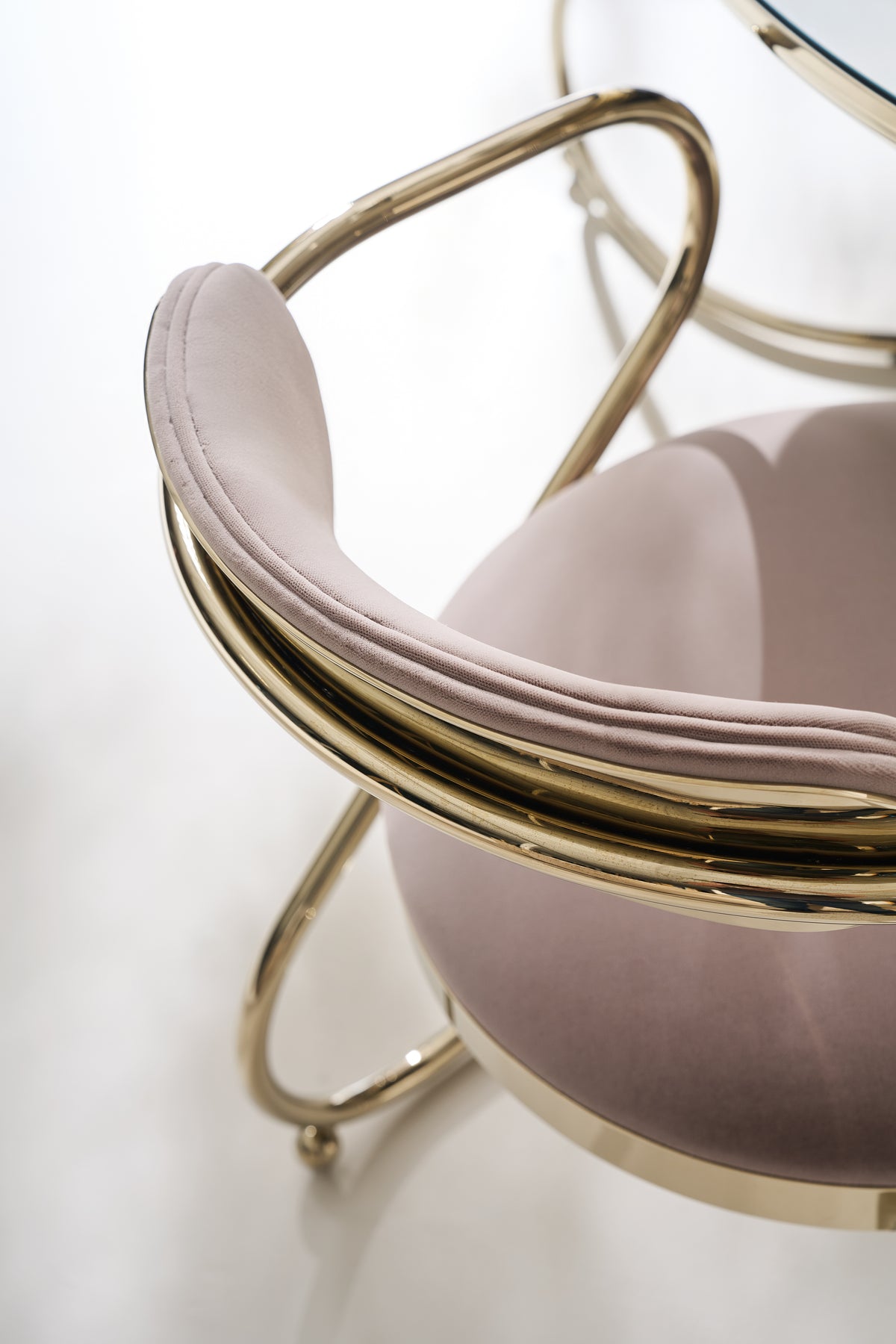 Caracole Classic Retrospect Dining Arm Chair PD