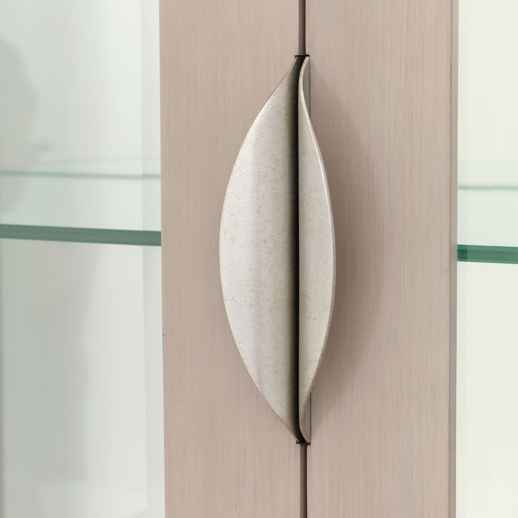 Michael Amini Fantosini Display Cabinet - Silver Mist