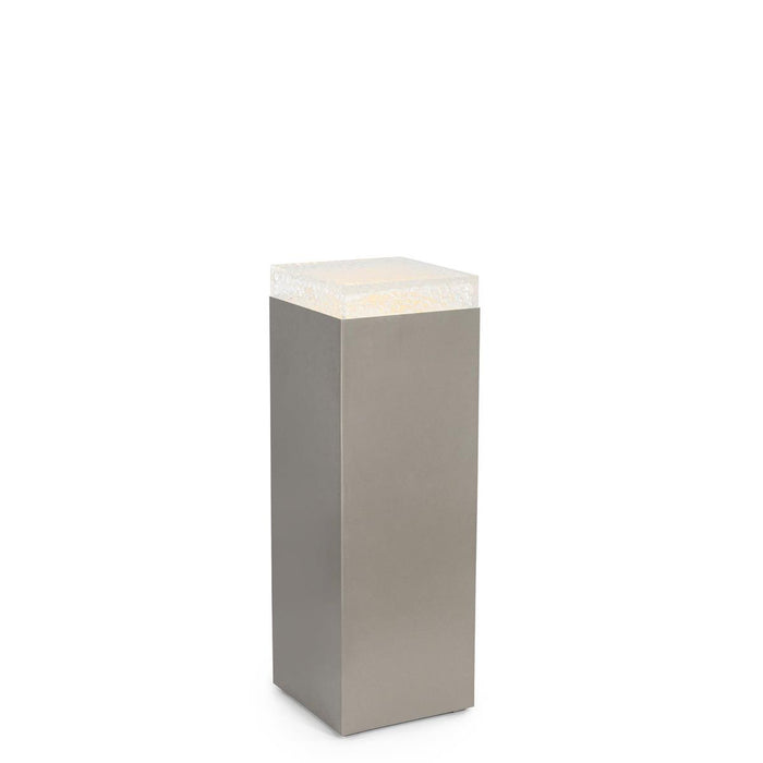 John Richard Edda Pedestal IV, Nickel