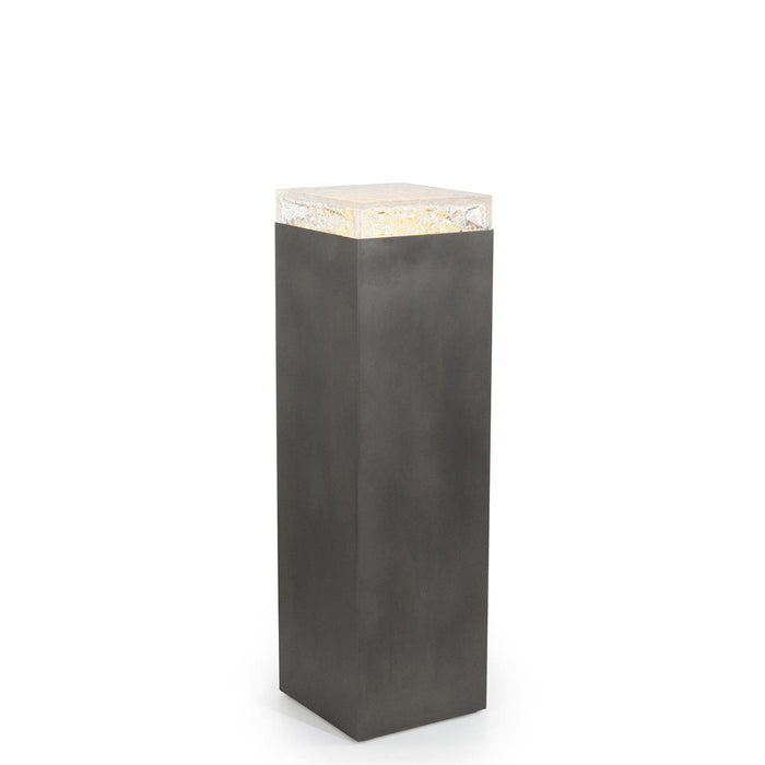 John Richard Edda Pedestal III, Gunmetal